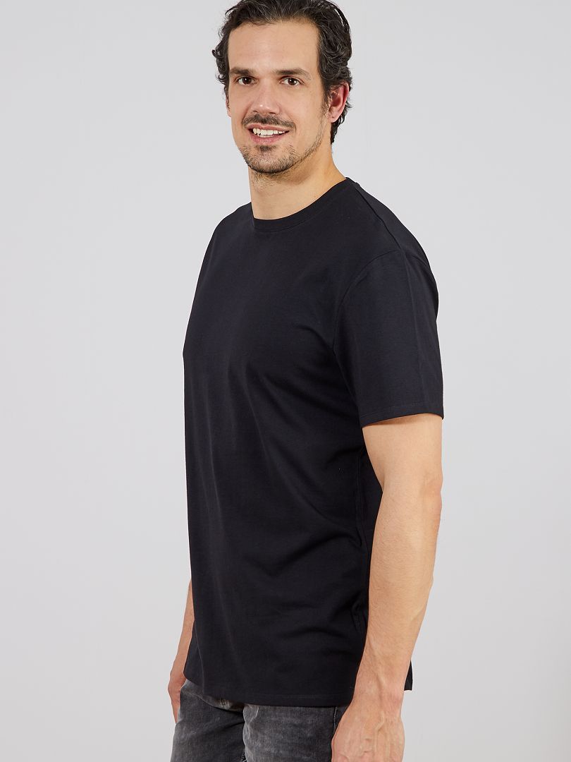 Camiseta 100% algodão +190cm - preta