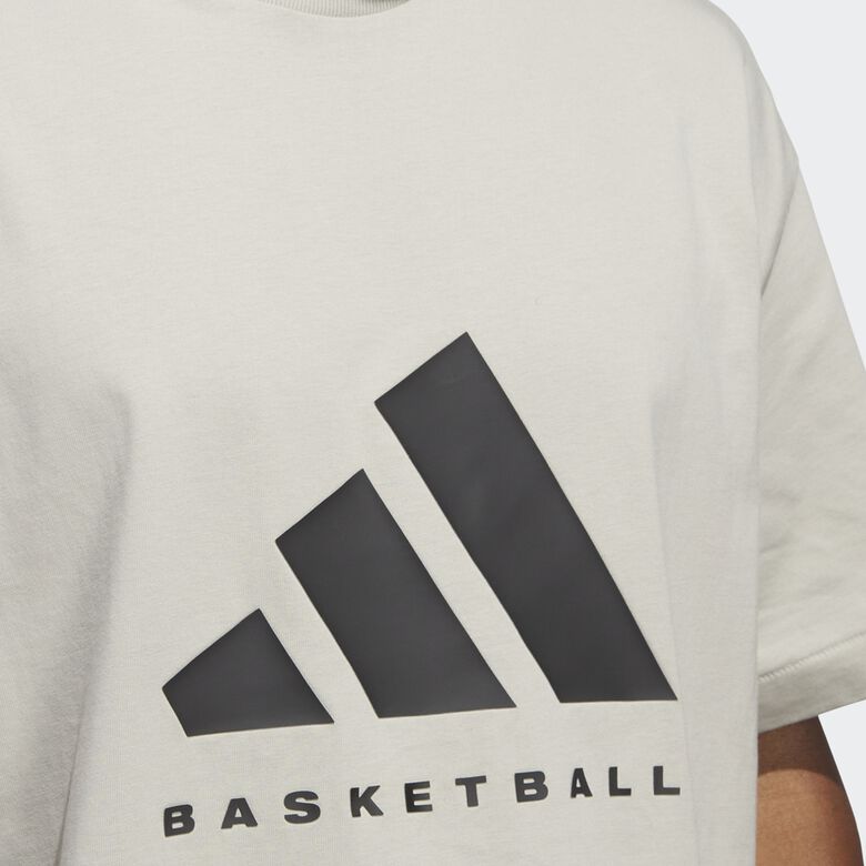 Uma camiseta de malha de algodão.