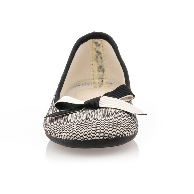 Pantuflas negras para mujer