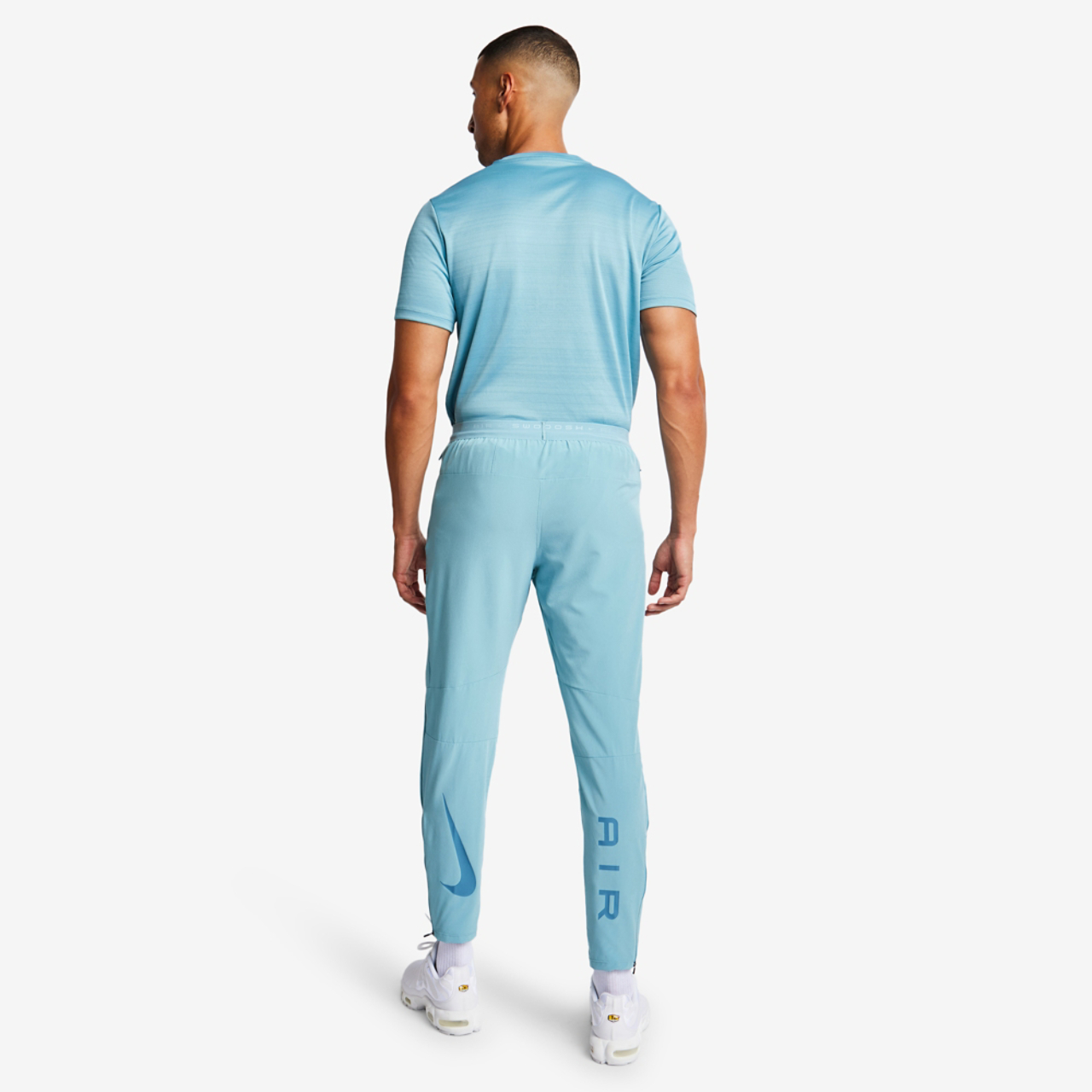 Nike Premium Essentials