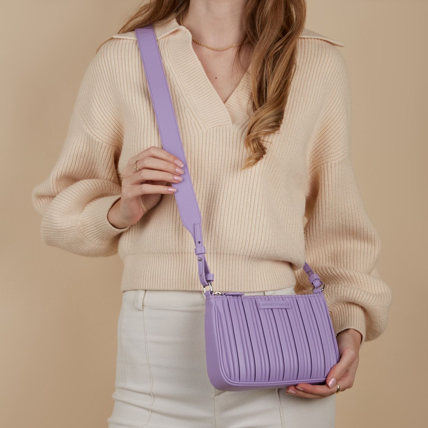Kabelka cez rameno Emporio Armani, fialová - umelá koža - fialová
