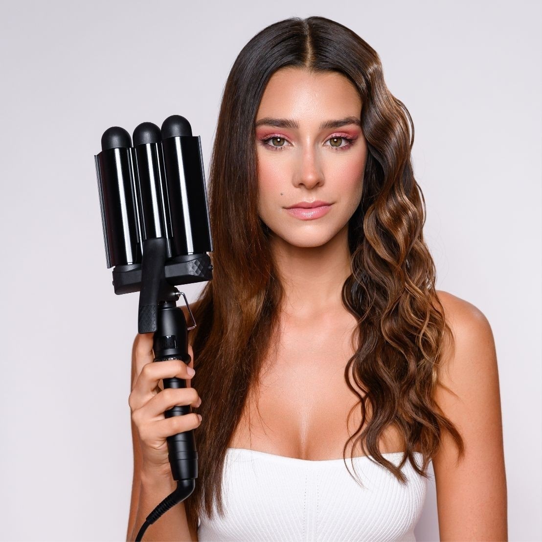 „Mermade Pro Waver“ plaukų garbanojimo žnyplės, 32 mm – juodos – 1 vnt.