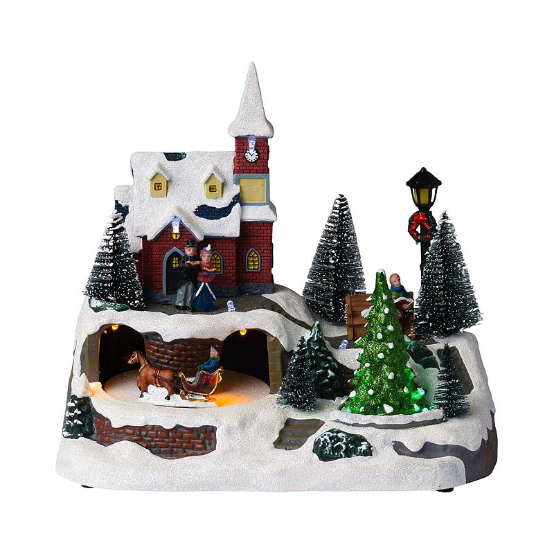 Hjem Julelandsbykirke med slede, hytte med tog