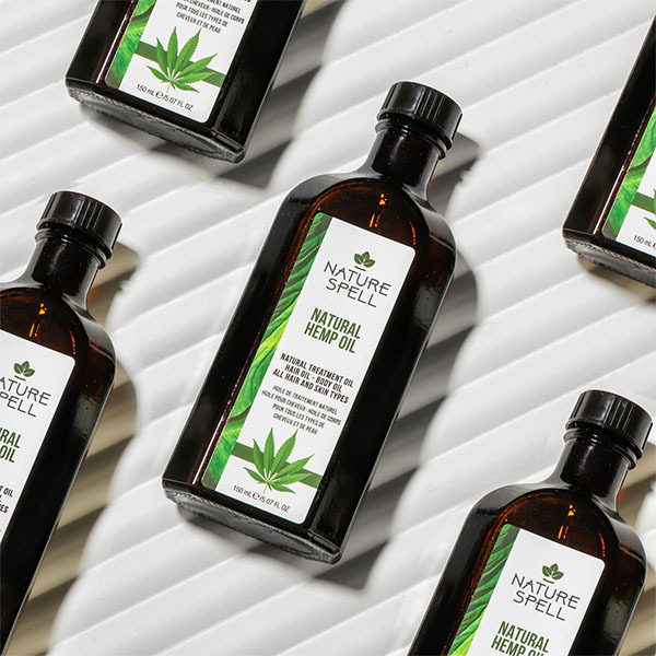 Konopný olej Nature Spell pro vlasy a pokožku