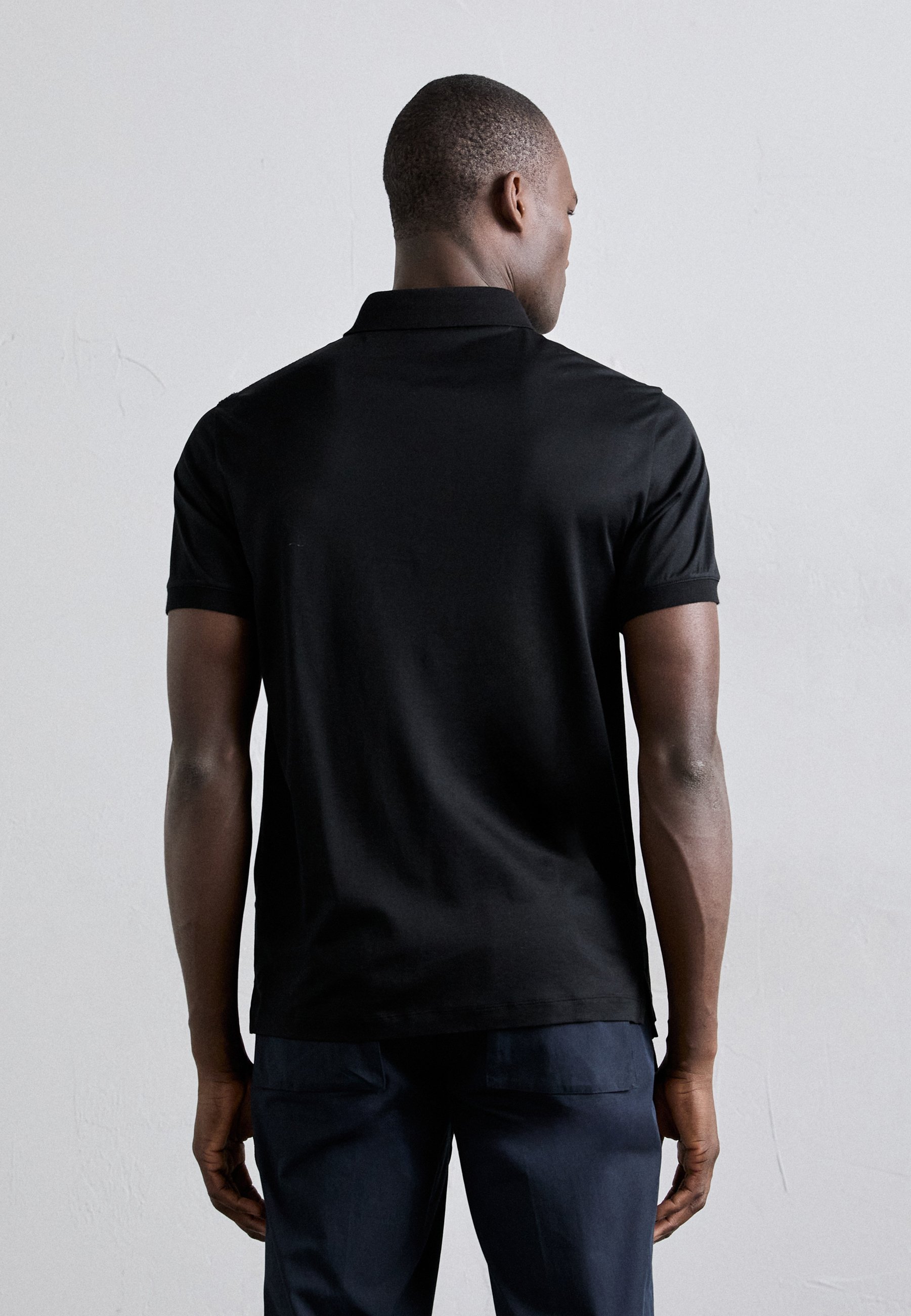 Emporio Armani poloshirt - zwart