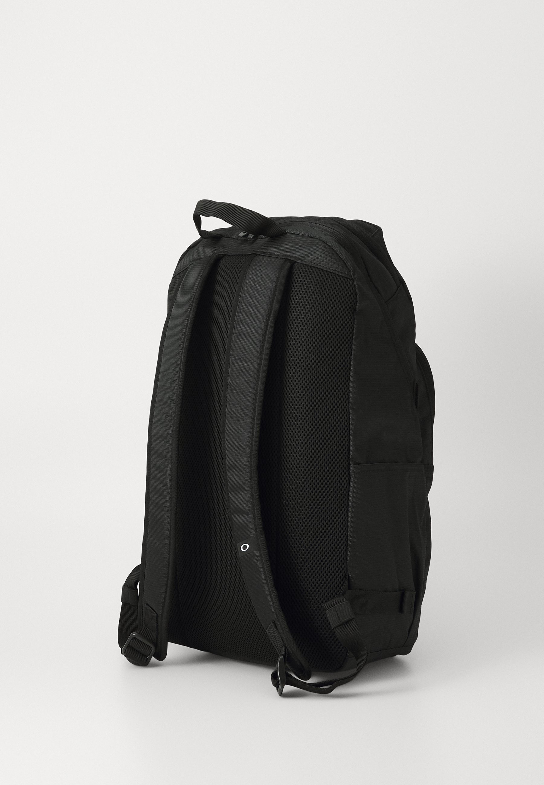 Oakley ESSENTIAL DAY PACK UNISEX - Rugzak - zwart