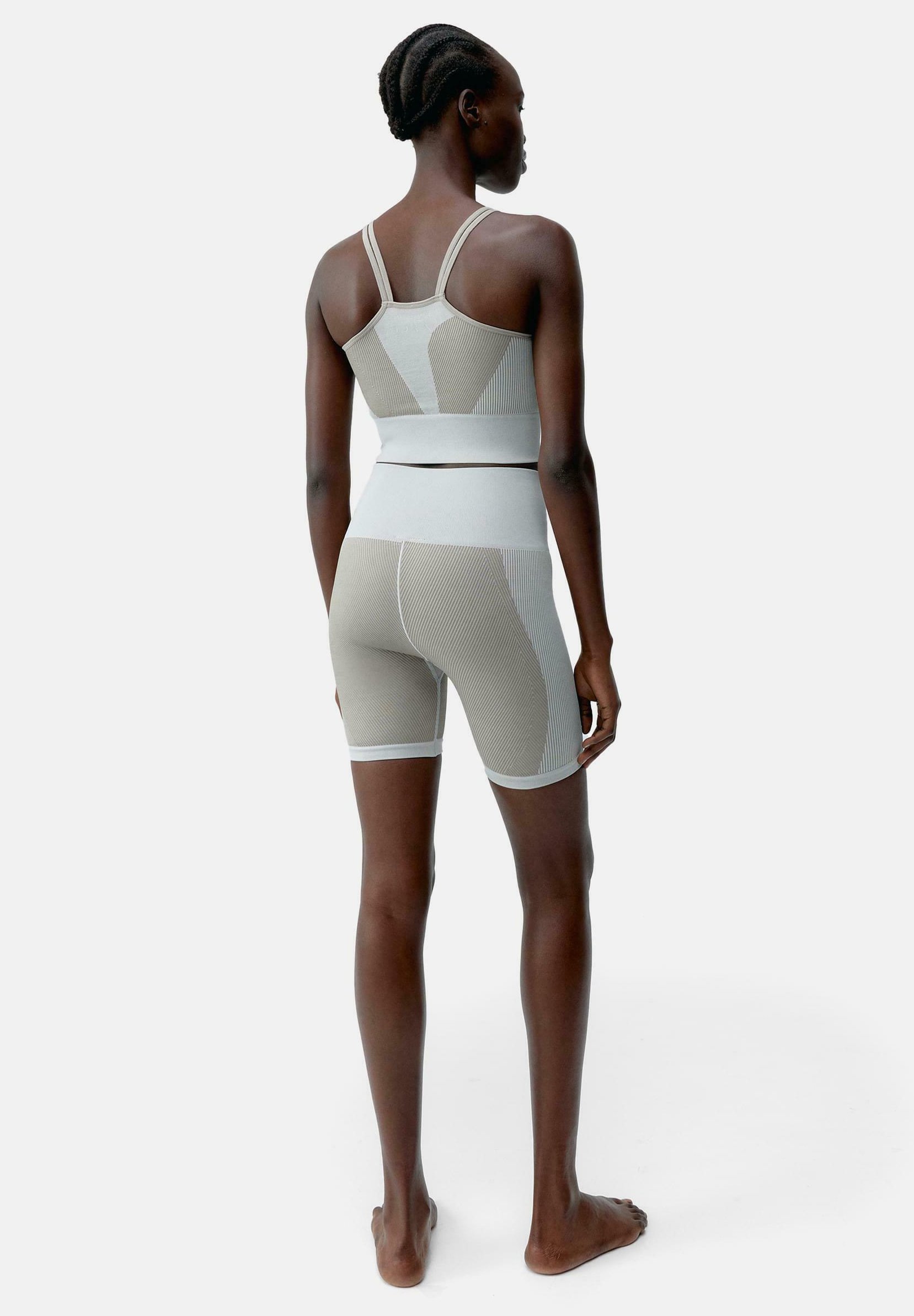 Born Living Yoga MALIA - Sportbeha met lichte ondersteuning - beige