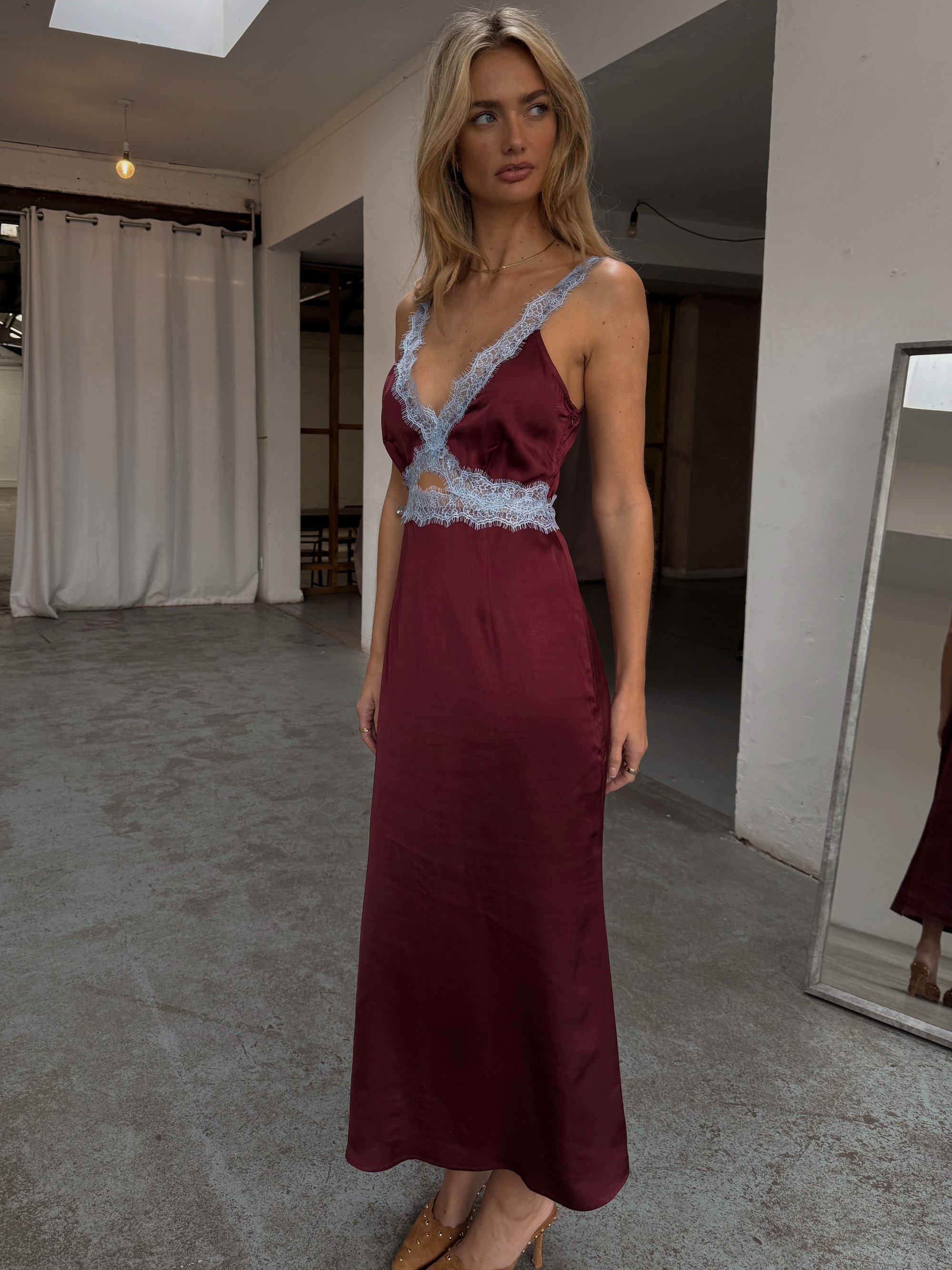 Abito Never Fully Dressed MIMI DRESS - Abito da cocktail / Abito da festa - bordeaux
