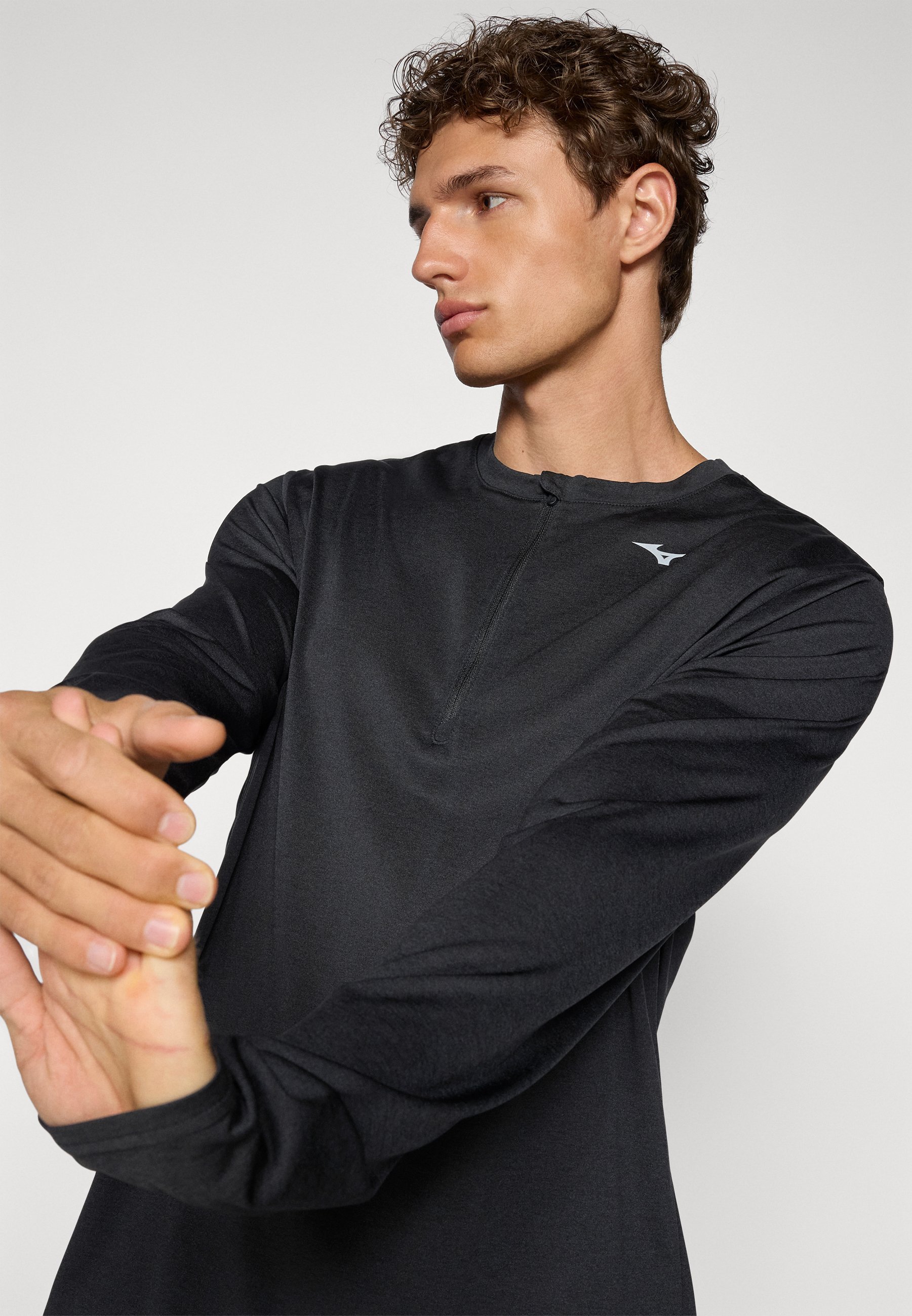 Mizuno CORE IMPULSE HALF ZIP T-SHIRT MET LANGE MOUWEN - Top met lange mouwen - zwart