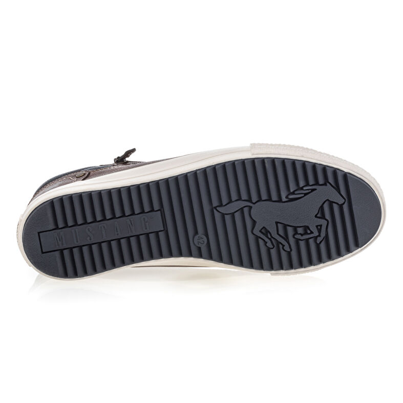 Zapatillas deportivas para hombre color marrón