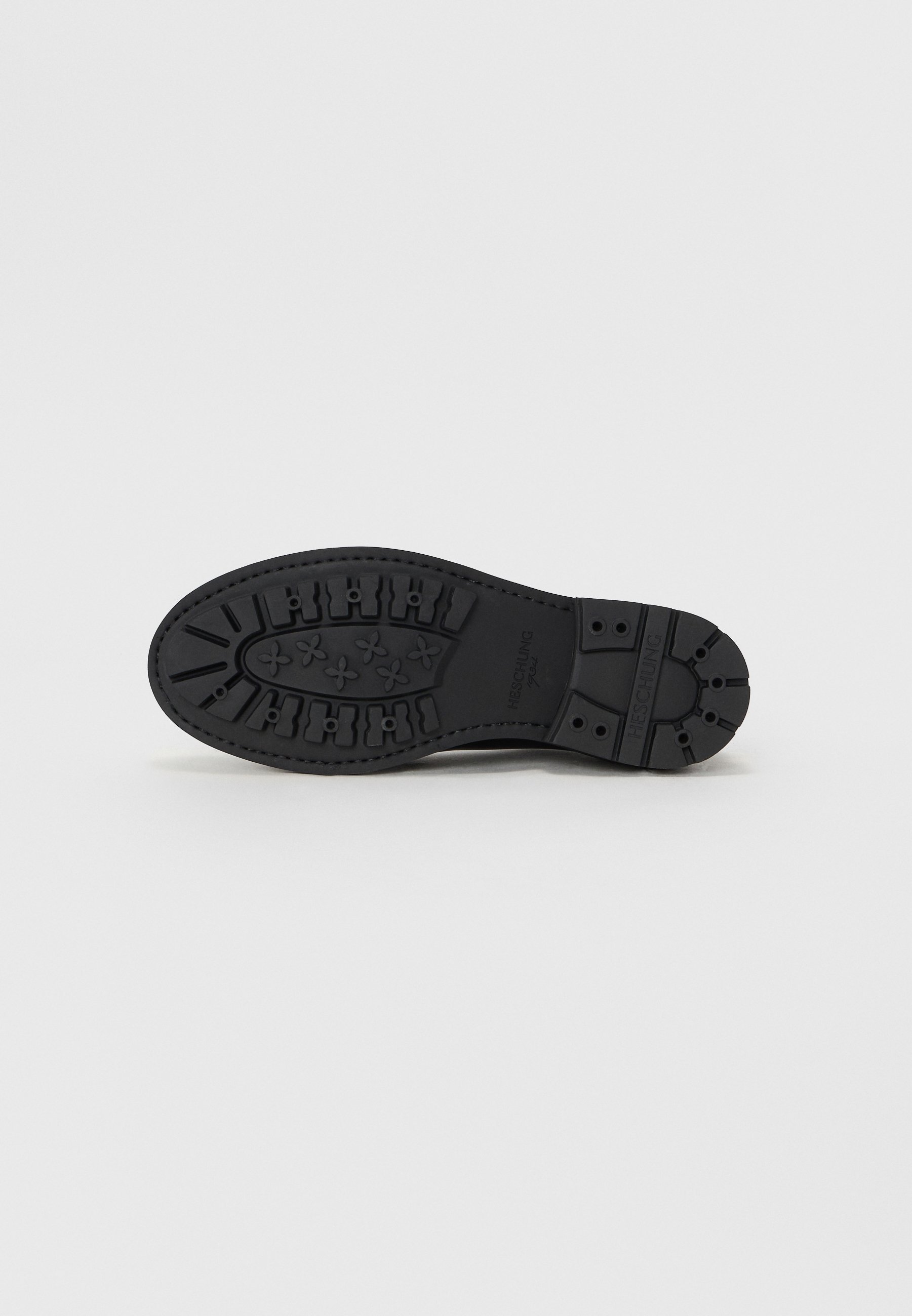 HESCHUNG ARONIA DERBY BLACK - Nazouváky - noir
