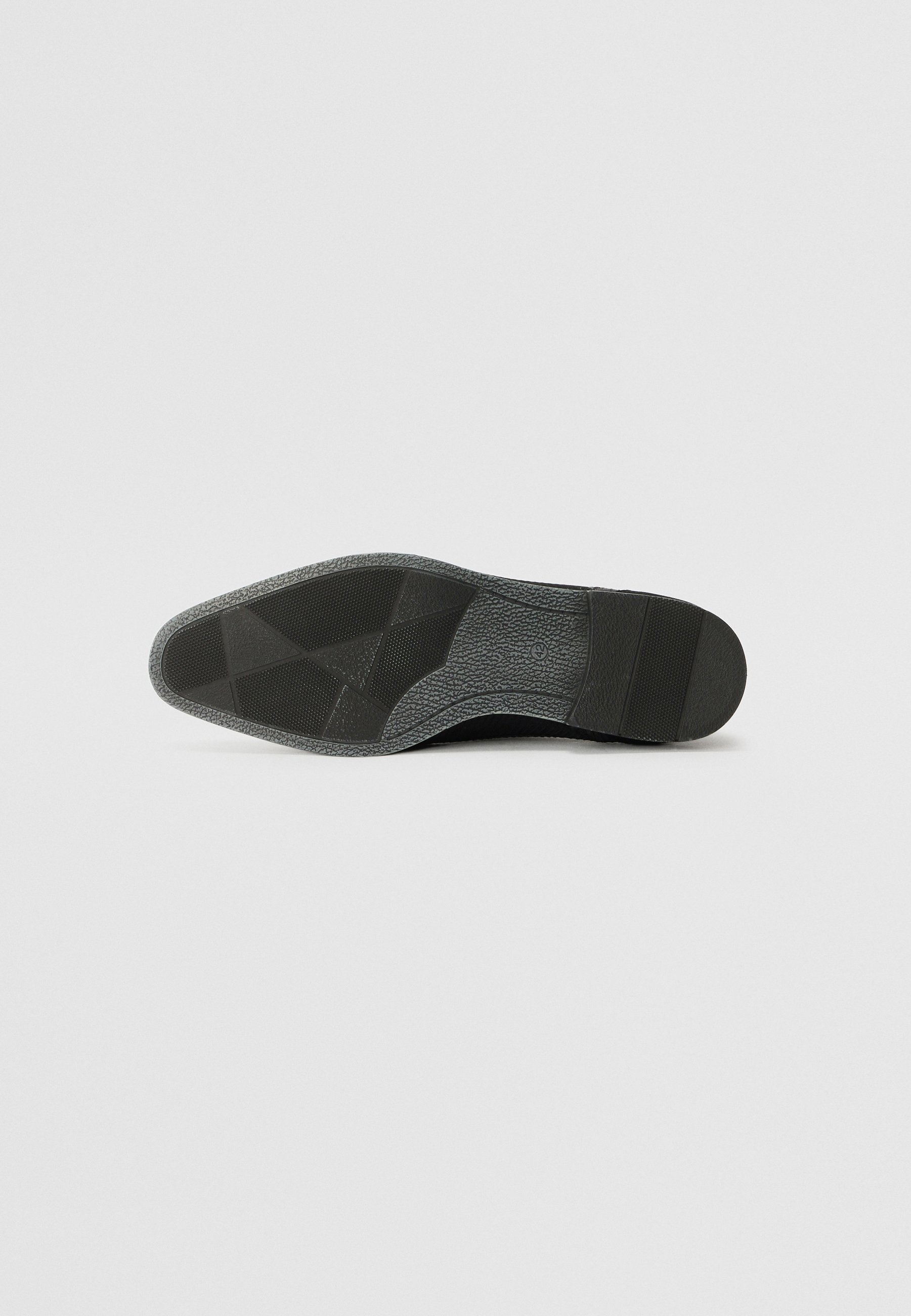 Pier One LEATHER - Sapatos sem cadarço - preto