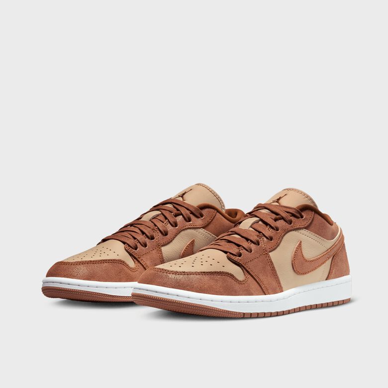 WMNS Air Jordan 1 Low SE
