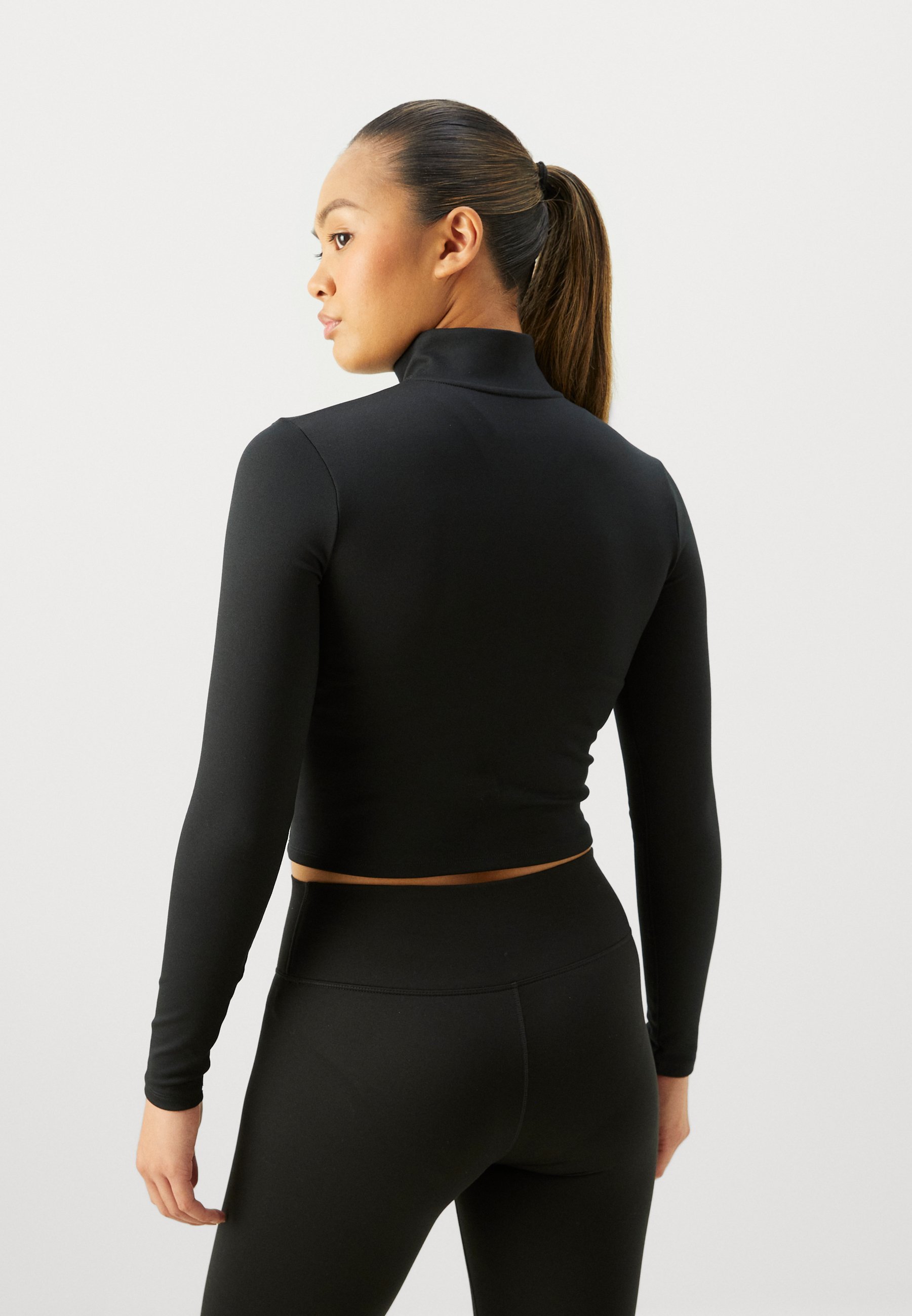 Nike Performance ONE - Top met lange mouwen - zwart/wit