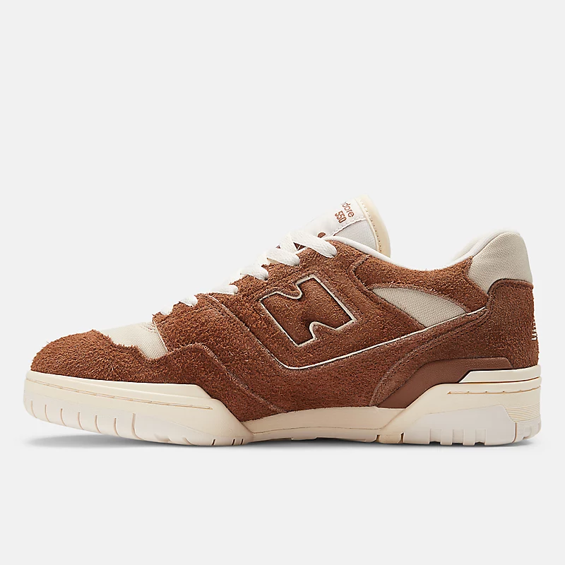 Męskie buty ALD x New Balance 550 – True Brown fra piaskowcem