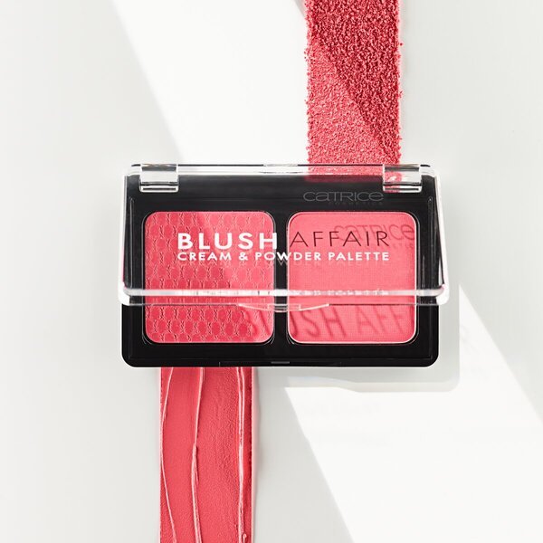 Catrice Blush Affair 010 Stunning Strawberry Cream & Powder Palette 6g