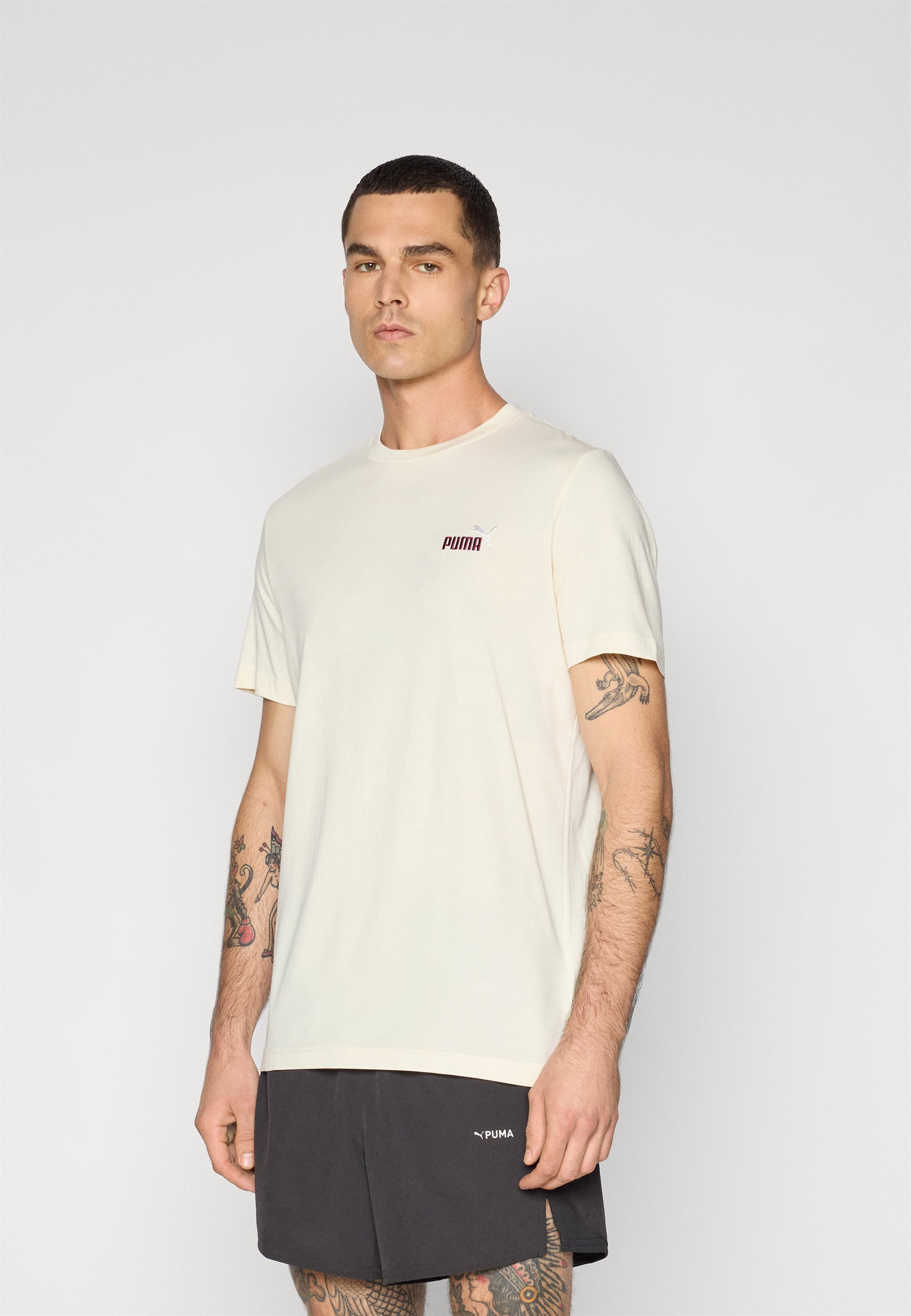 Puma COLOR SMALL LOGO TEE - Basic T-shirt - geen kleurstof