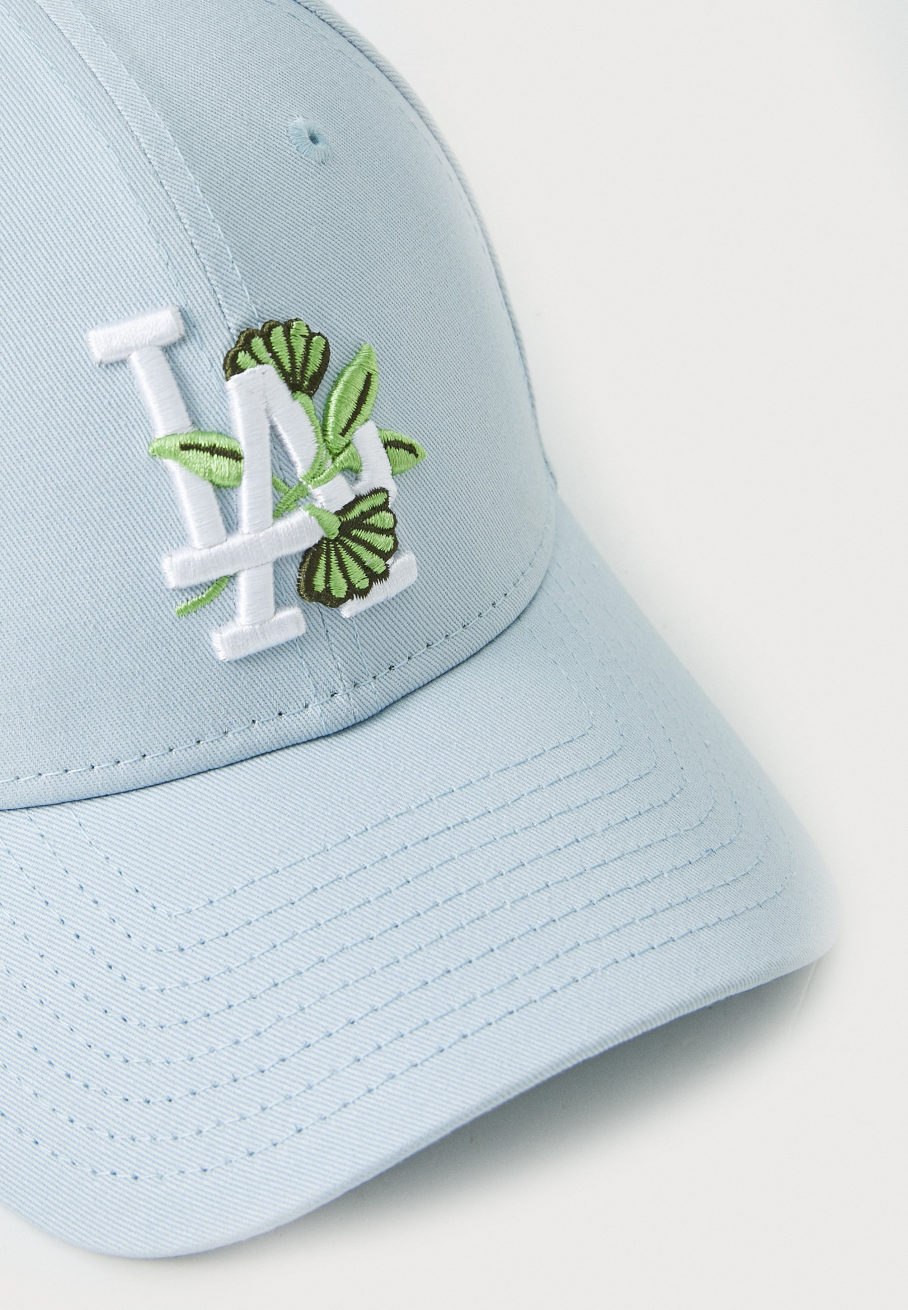 New Era petten