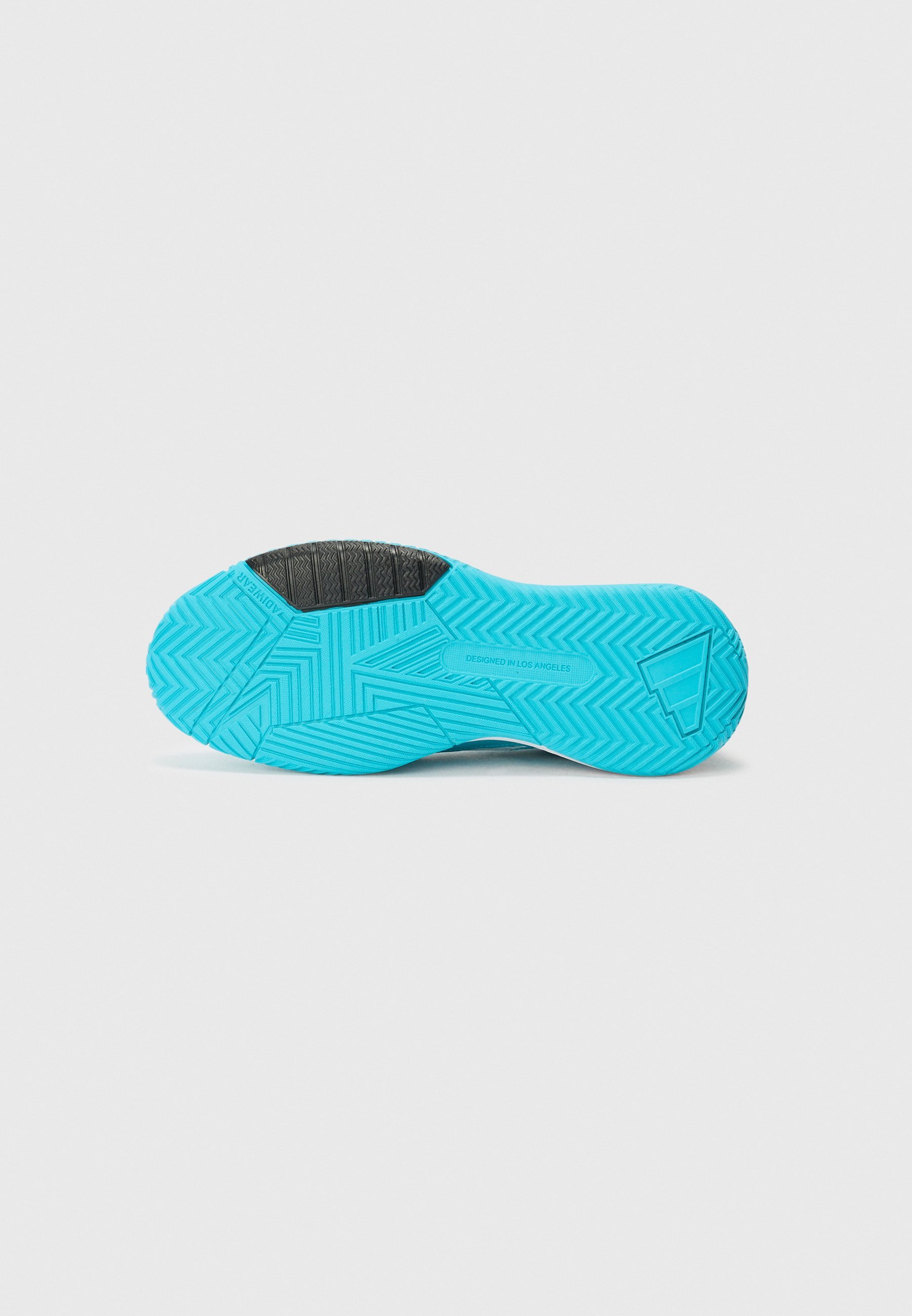 adidas Performance OWNTHEGAME 3.0 - Basketbalové boty - black/white/core black