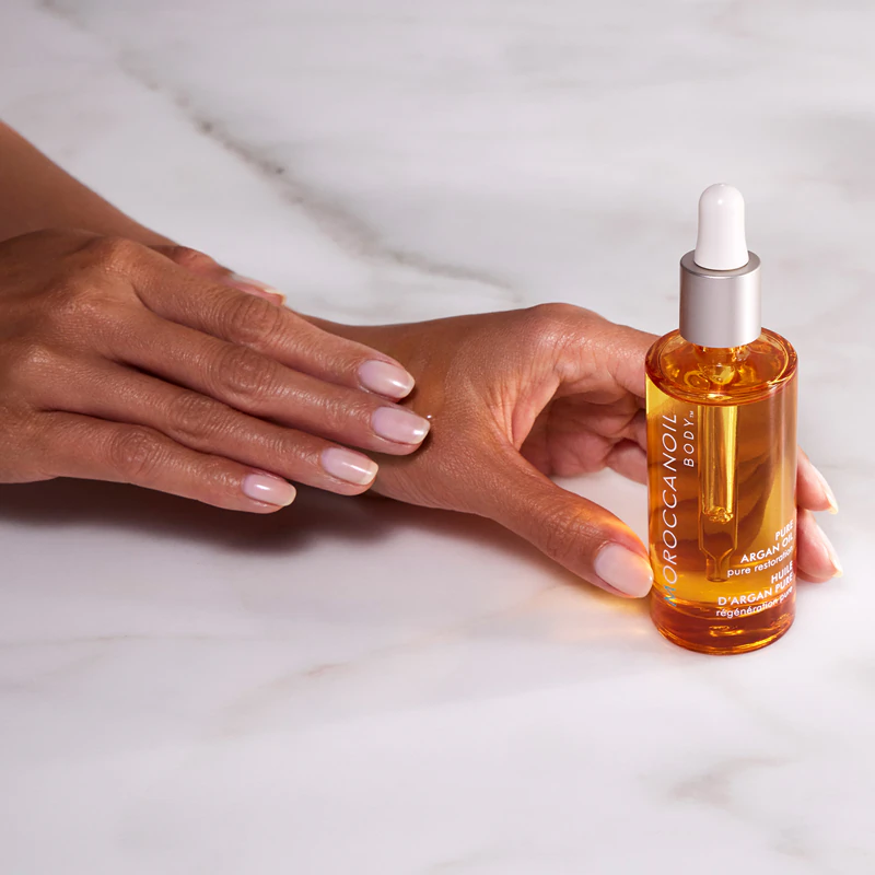 Óleo corporal Moroccanoil 100% argan para rosto, corpo e cabelo.