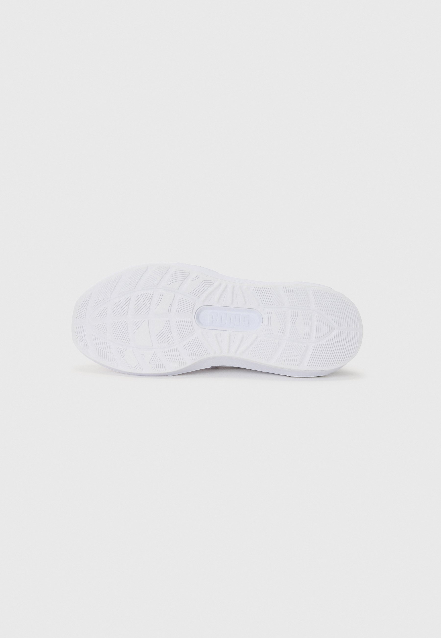 Puma SOFTRIDE ENZO 5 UNISEX - Športni copati - beli/srebrni/črni