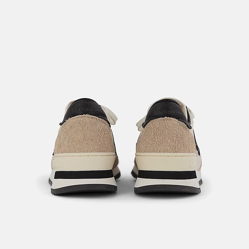 Unisex MADE in USA 990v1 - Kadzidło z orzechami makadamia