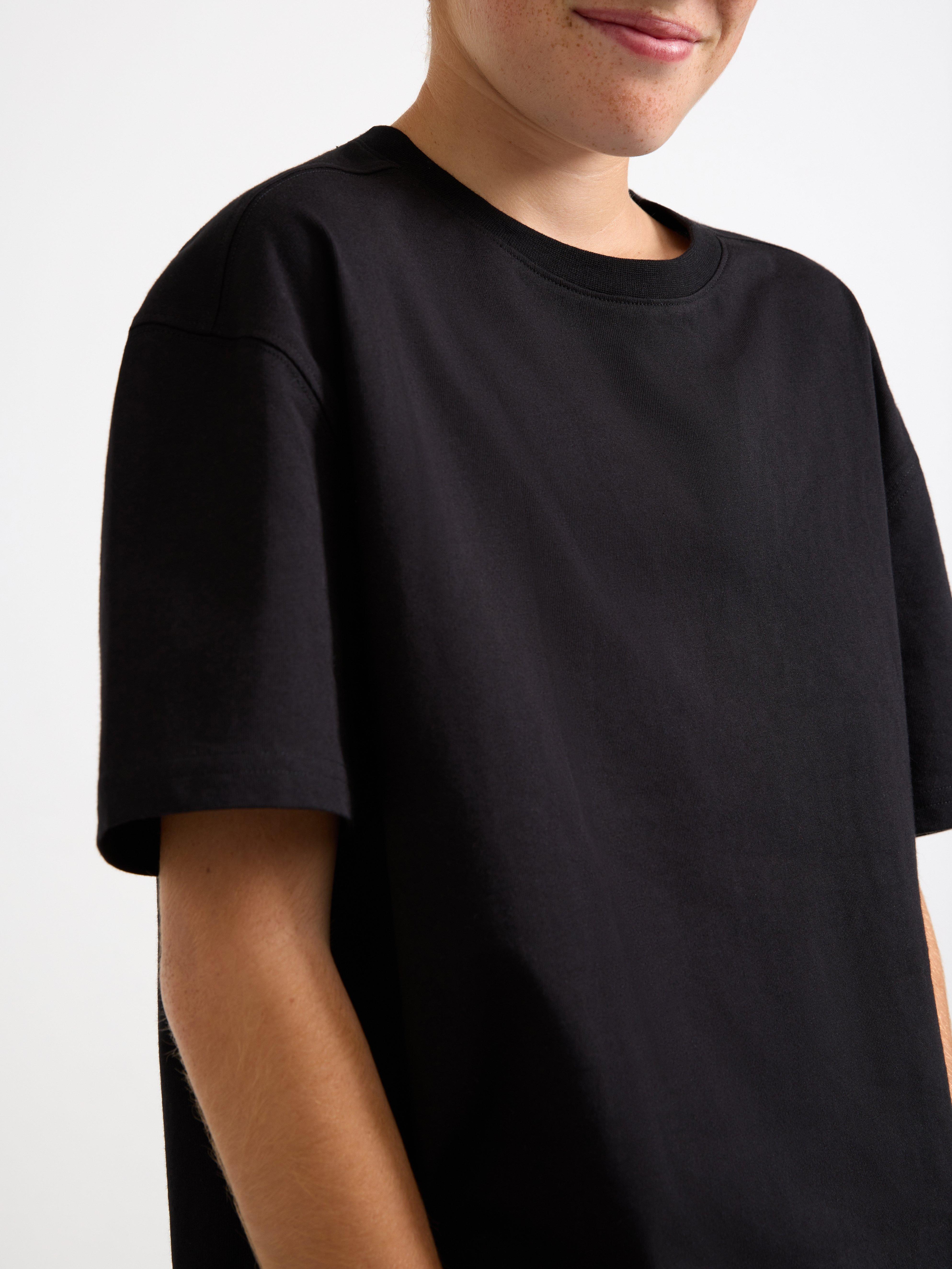 Camiseta preta oversized