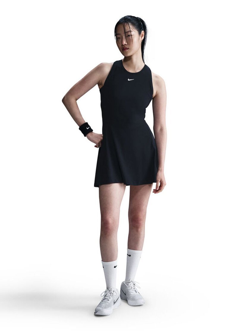 Robe Nike Performance VICTORY - Robe en jersey - Noir et blanc