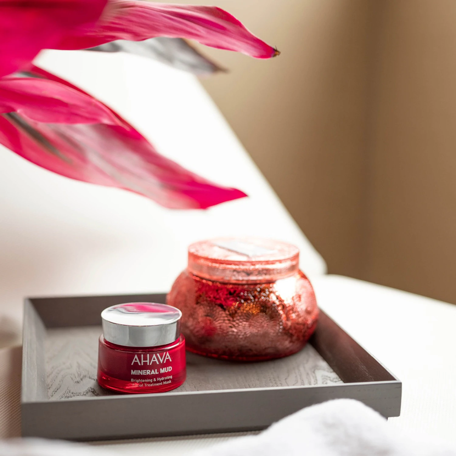 AHAVA Brightening&Hydrating Facial Treatment Mask