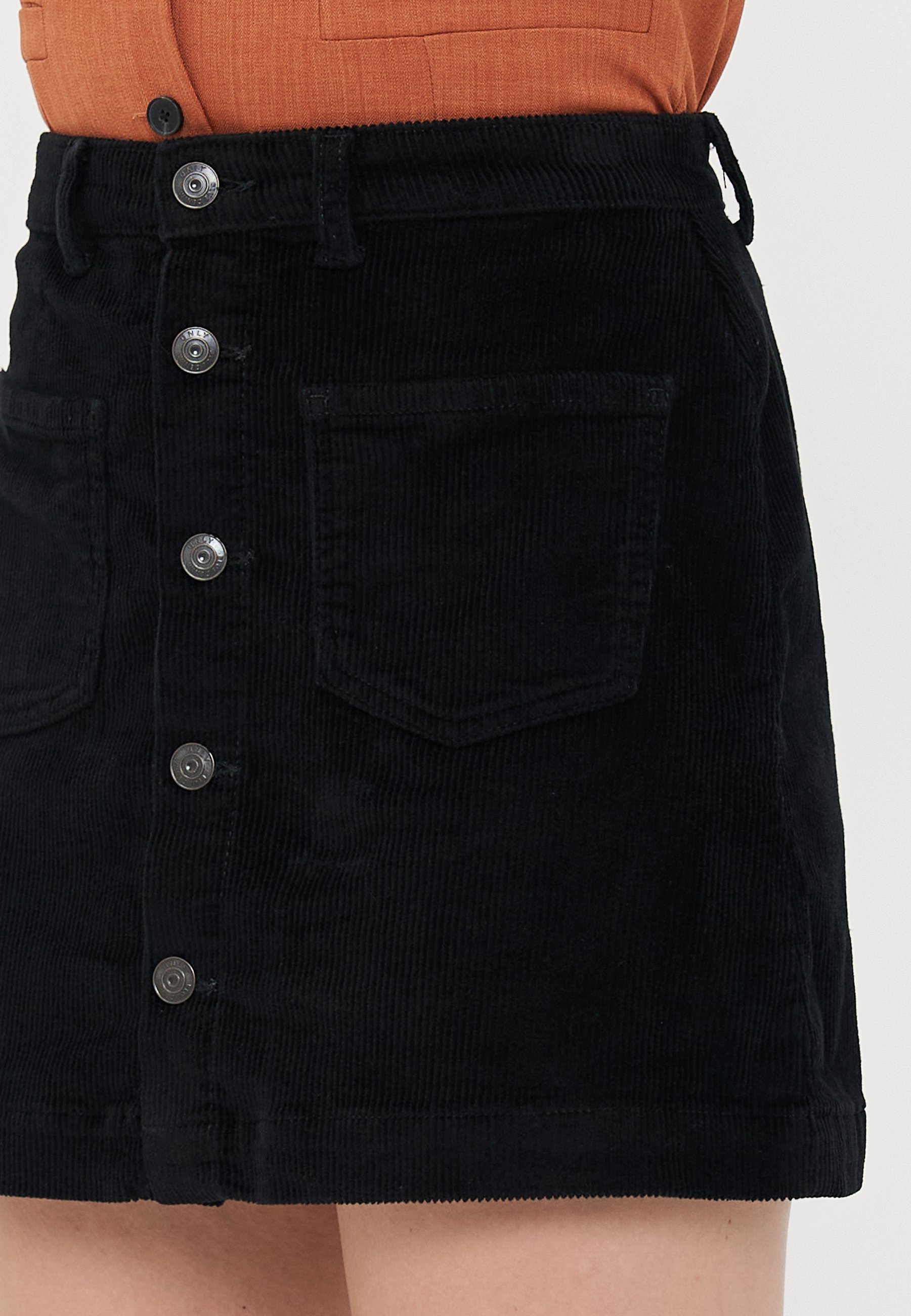 ONLY Tall ONLAZING SKIRT - Minirok - zwart