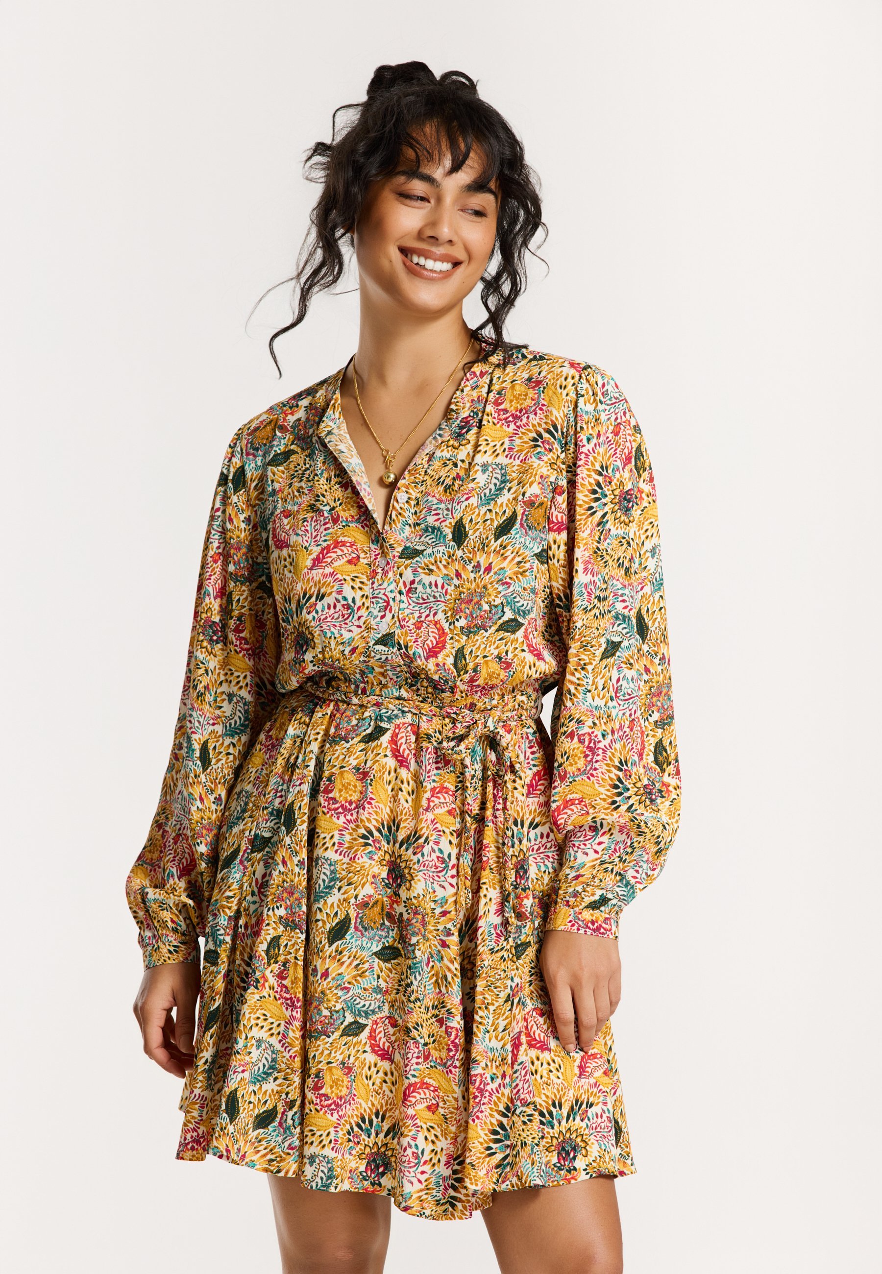 Vestido Shiwi Day - estampa paisley multicolorida