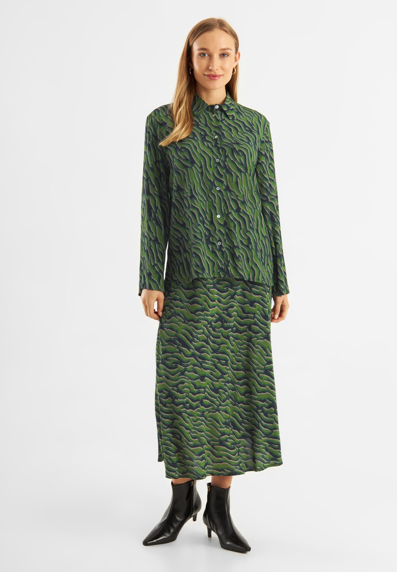 Jascha Stockholm NEW WIDE - Blouse met knoopsluiting - groen