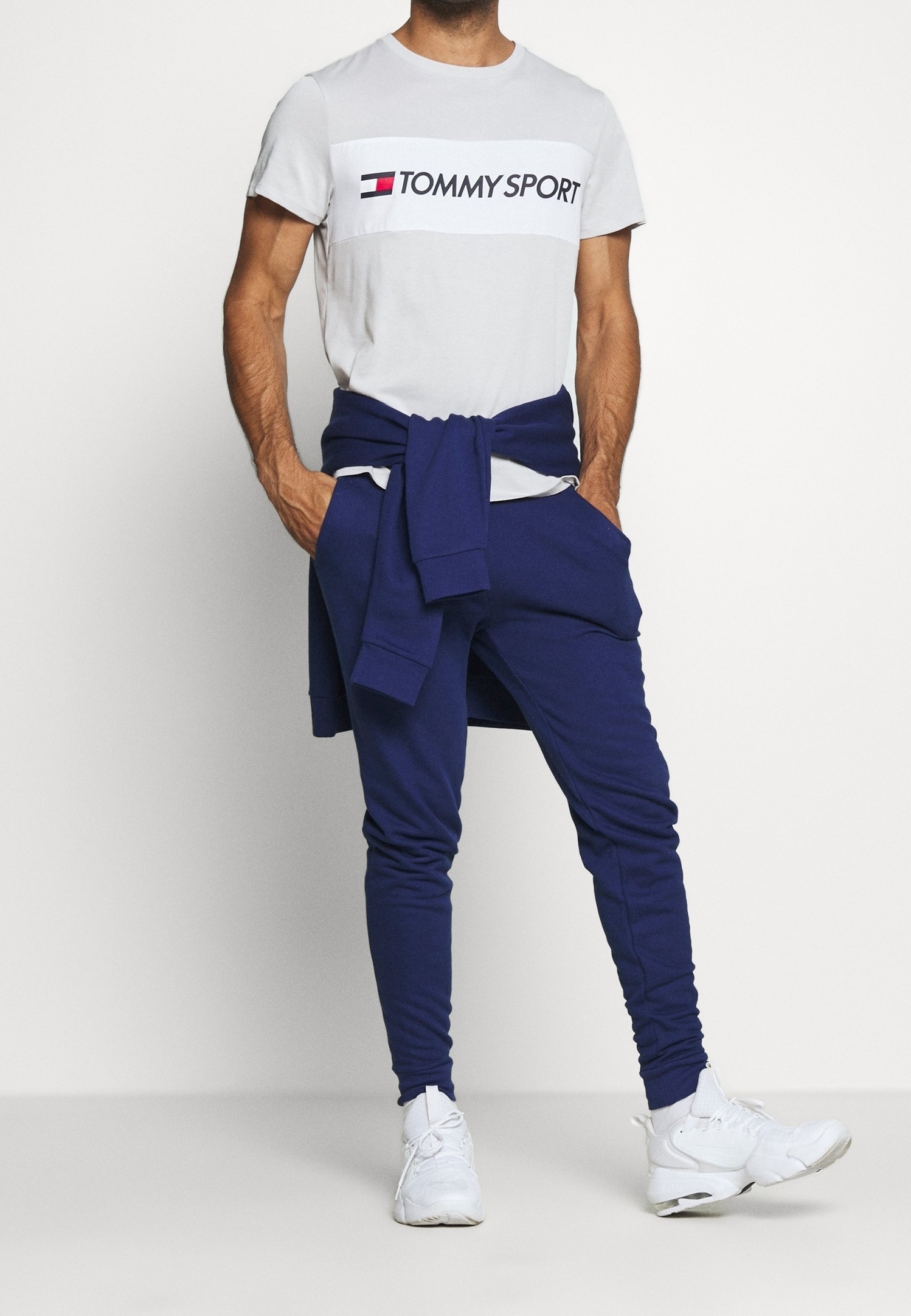 Tommy Hilfiger T-shirt met print - grijs