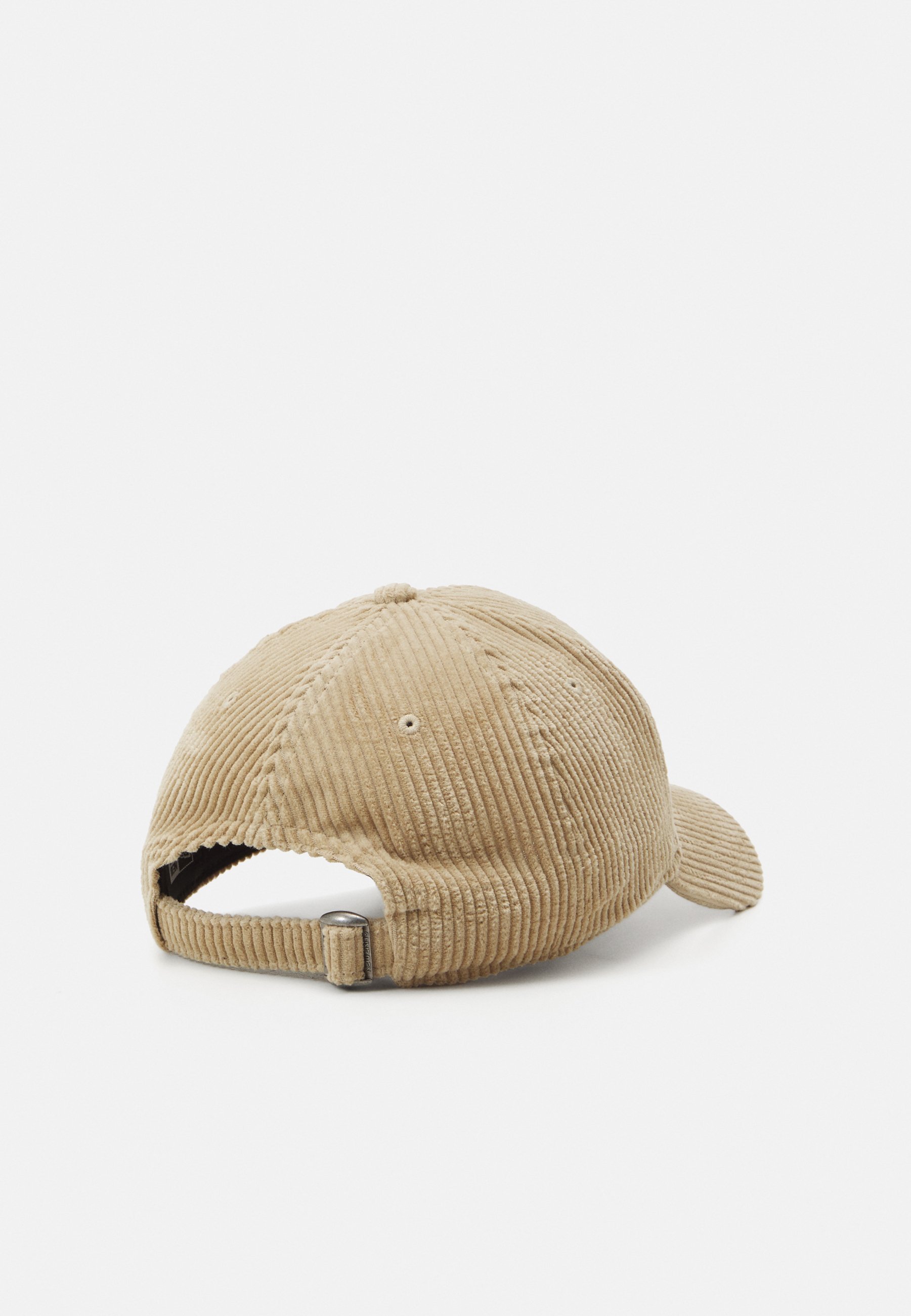 New Era petten