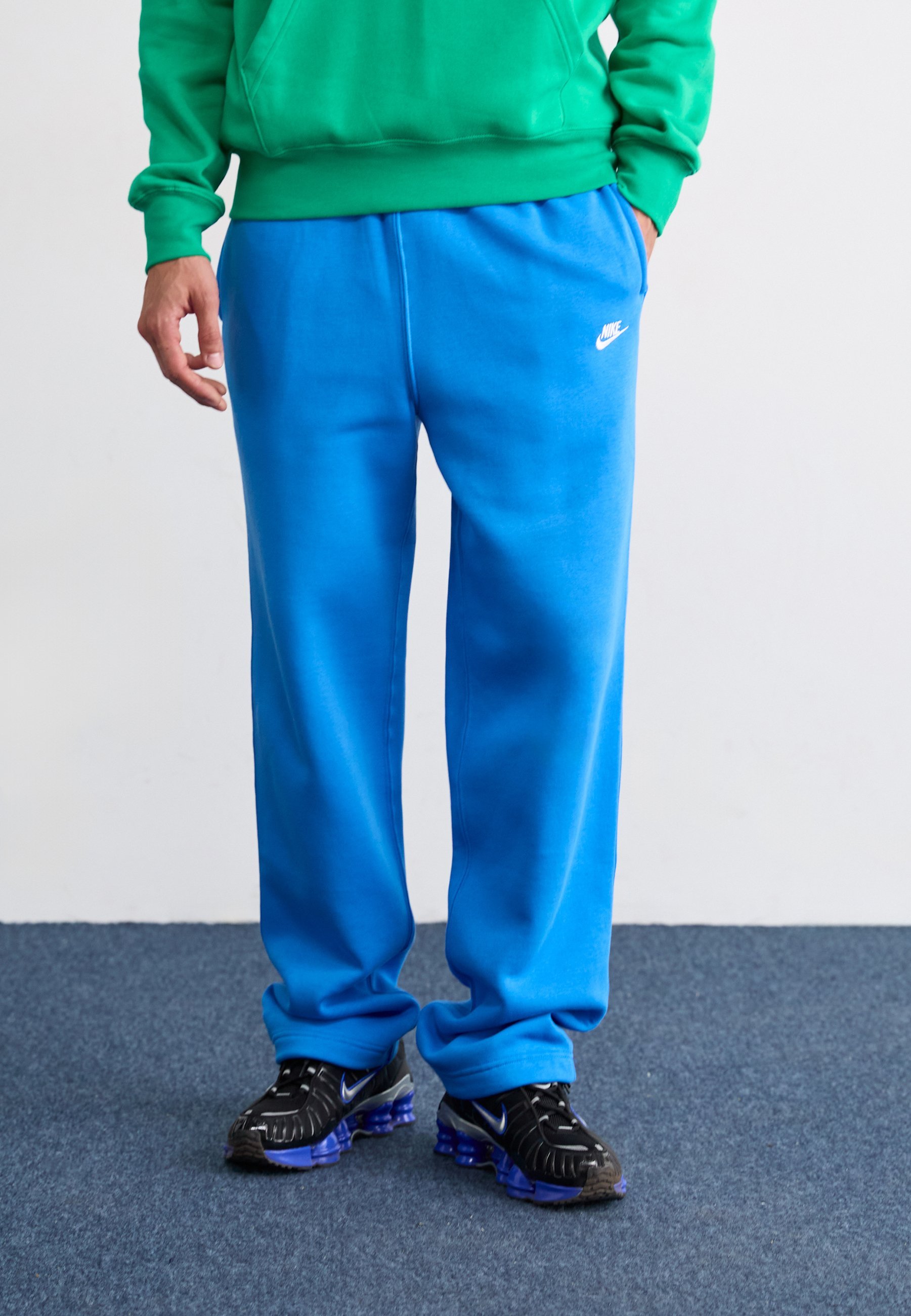 Nike Sportswear -verryttelyhousut