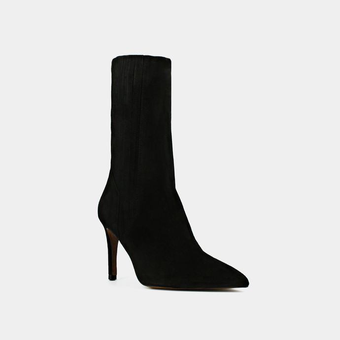 Boots à talons hauts et bouts pointus  en croute noir