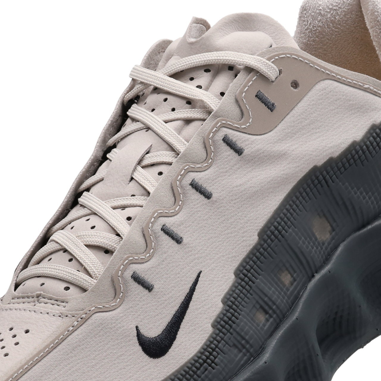 Nike Ava Rover