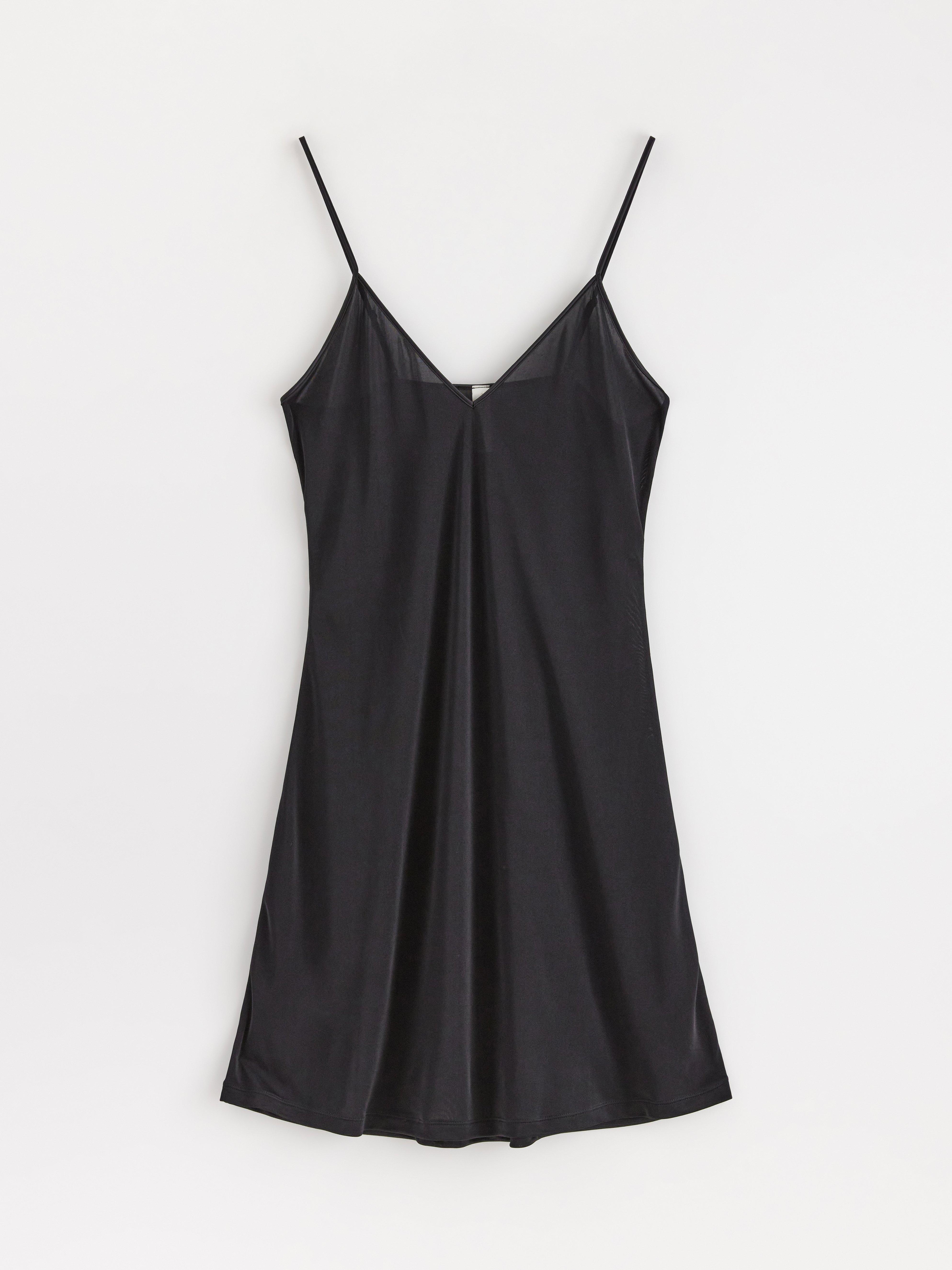 Slip Black
