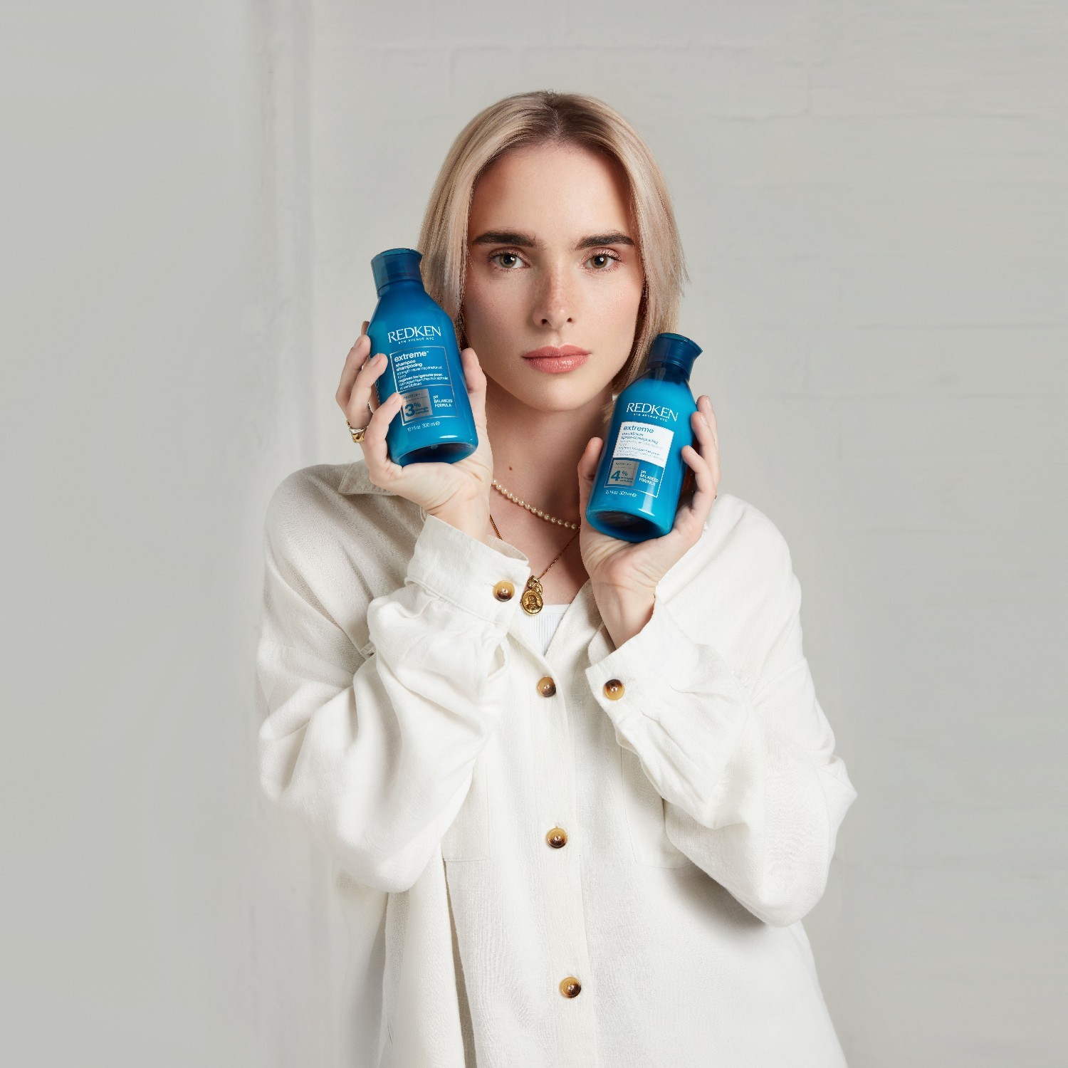 Redken Extreme balzam za kosu protiv lomljenja bez ispiranja - 250 ml