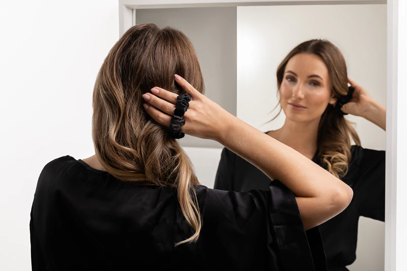 Sada scrunchie z kolekcie Notino Silk