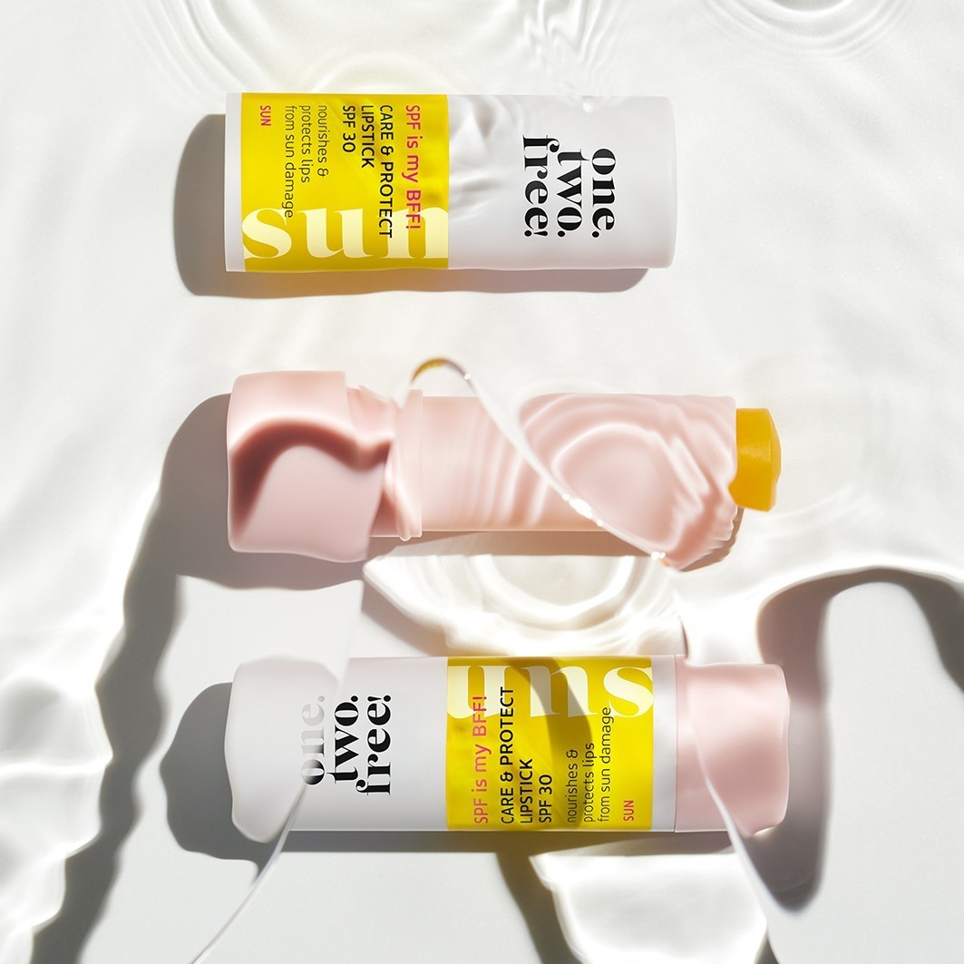 one.two.free! Balzam za usne za njegu i zaštitu, ruž za usne SPF 30 – 4,3 g