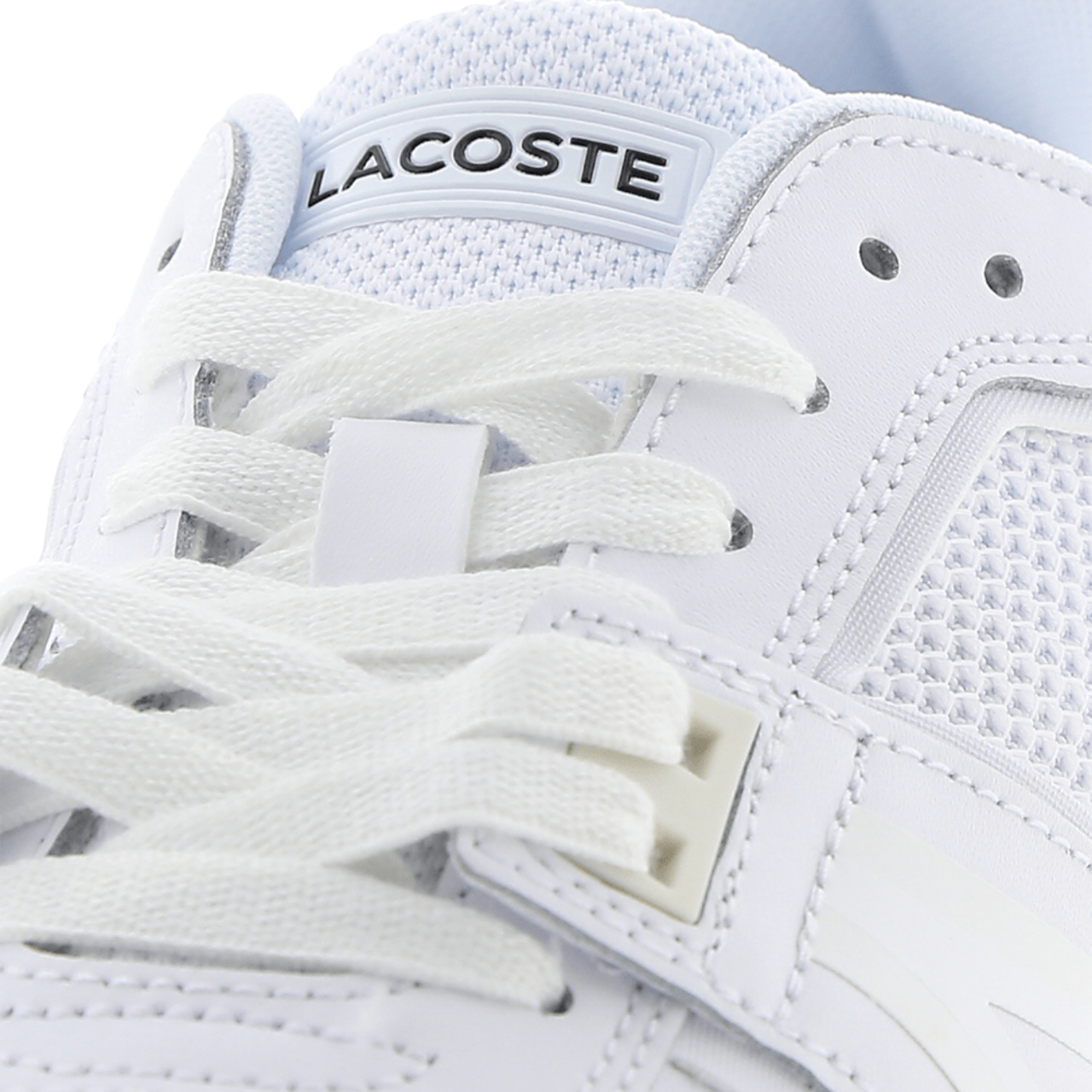 Lacoste L001