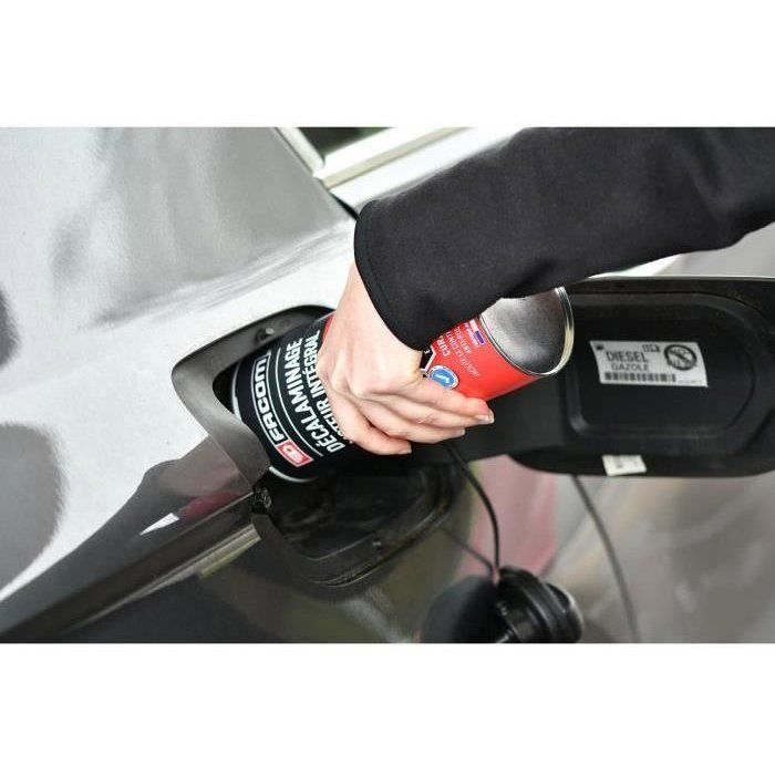 Descarbonización preventiva completa de un motor de gasolina de 1 litro - FACOM + Tom de TomTom, asistente inteligente de alerta de tráfico.