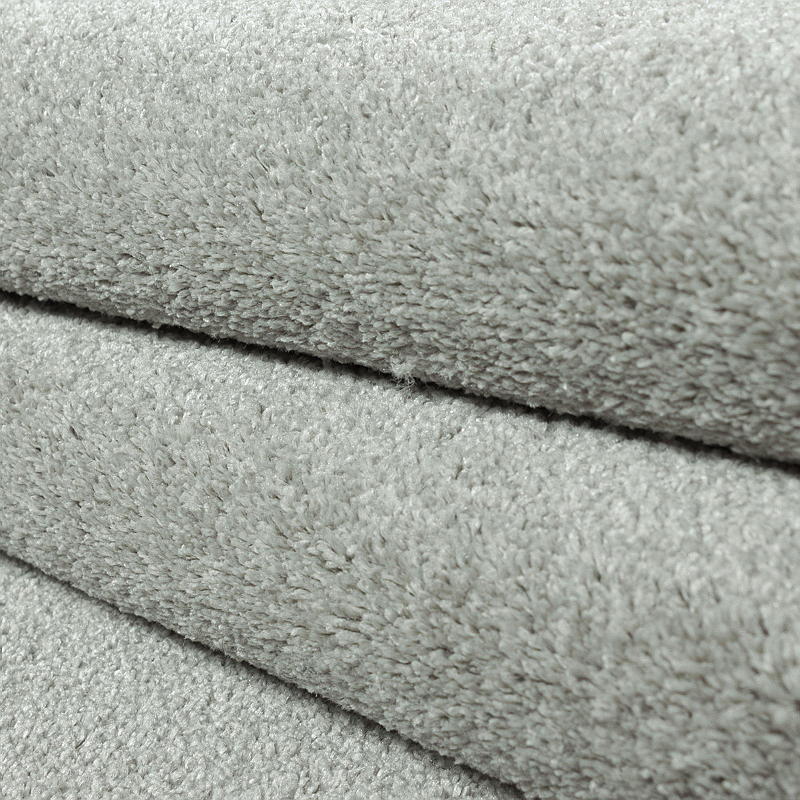 Alfombra ATA de ø 200 cm, color crema.