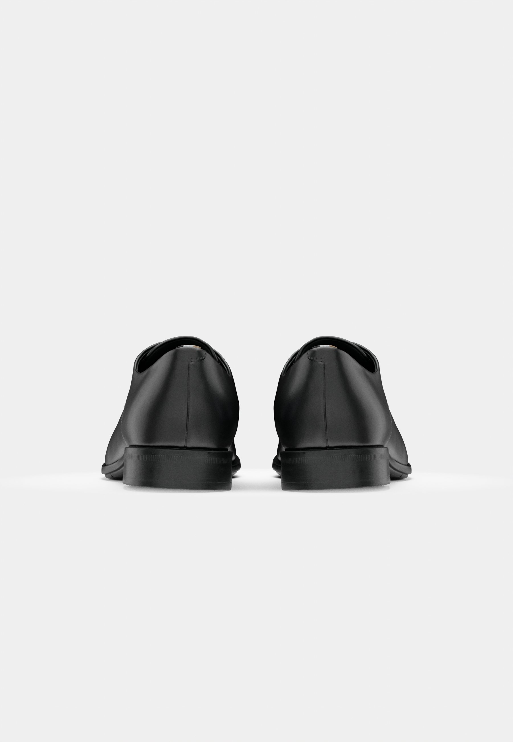 Chaussures à lacets BOSS - noires