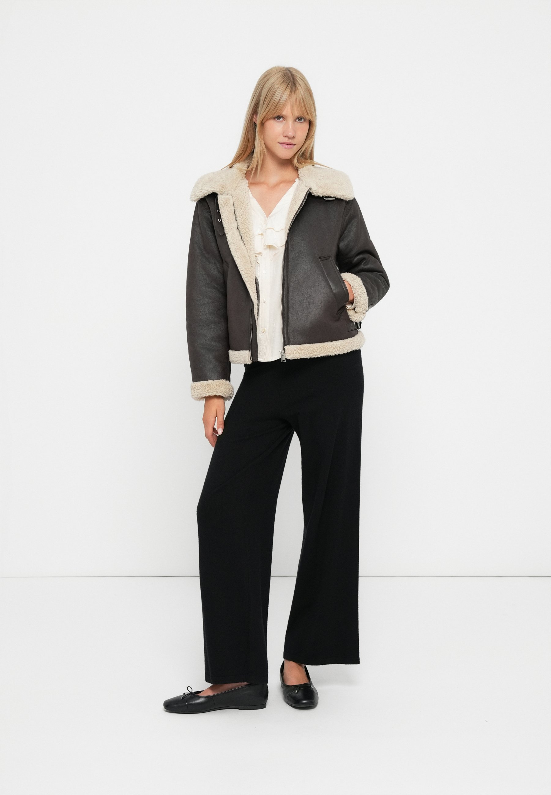 Vero Moda VMVIRGINIA KORTE JAS - Winterjas - chocoladetaart