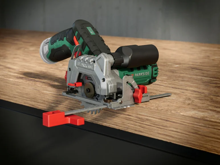 Circulator portabil PARKSIDE® fără fiolă PHKSA 12 B3, fără baterie și încărcător, 12 V
