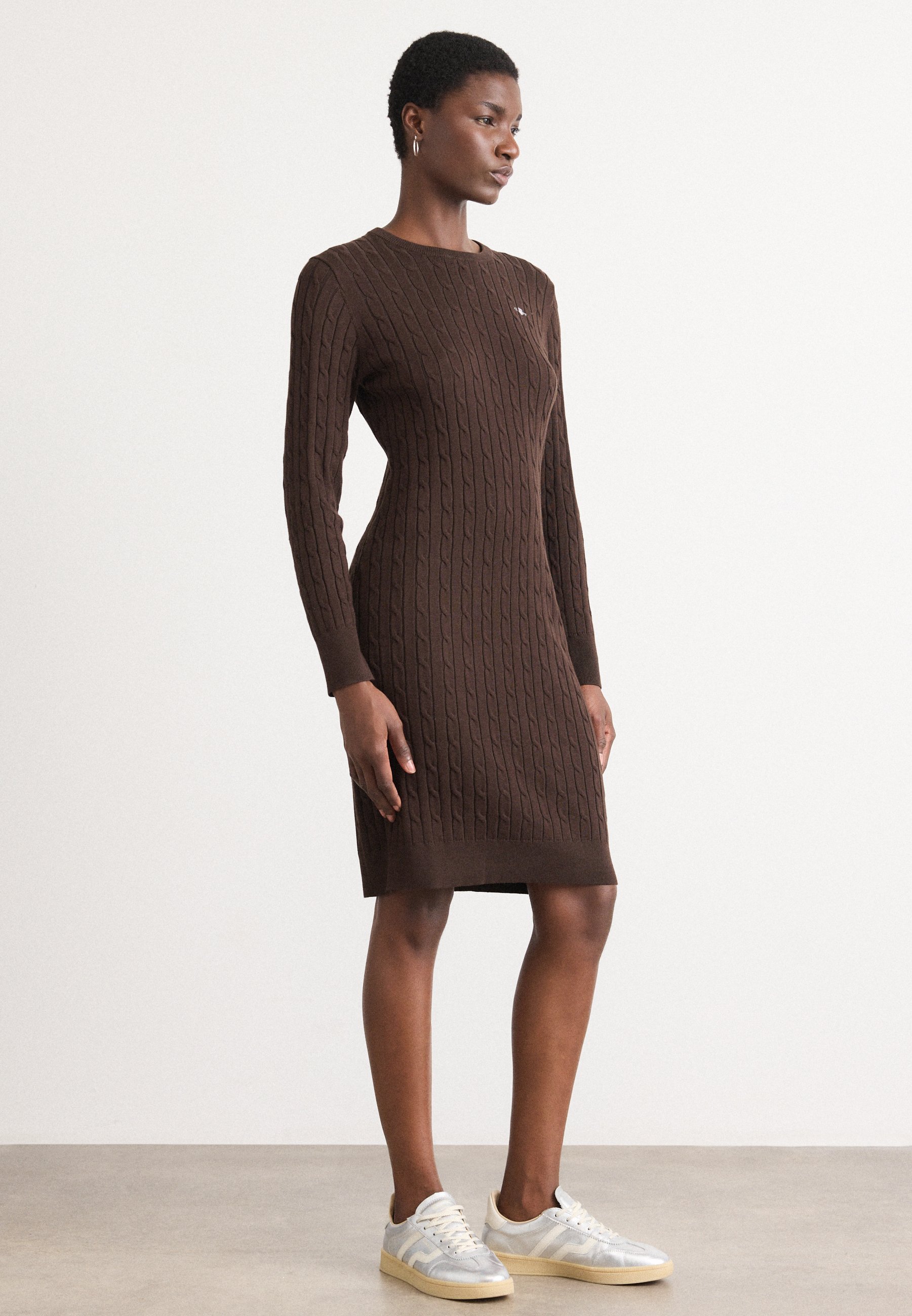Vestido Gant Cable com decote em C - Vestido reto - marrom escuro