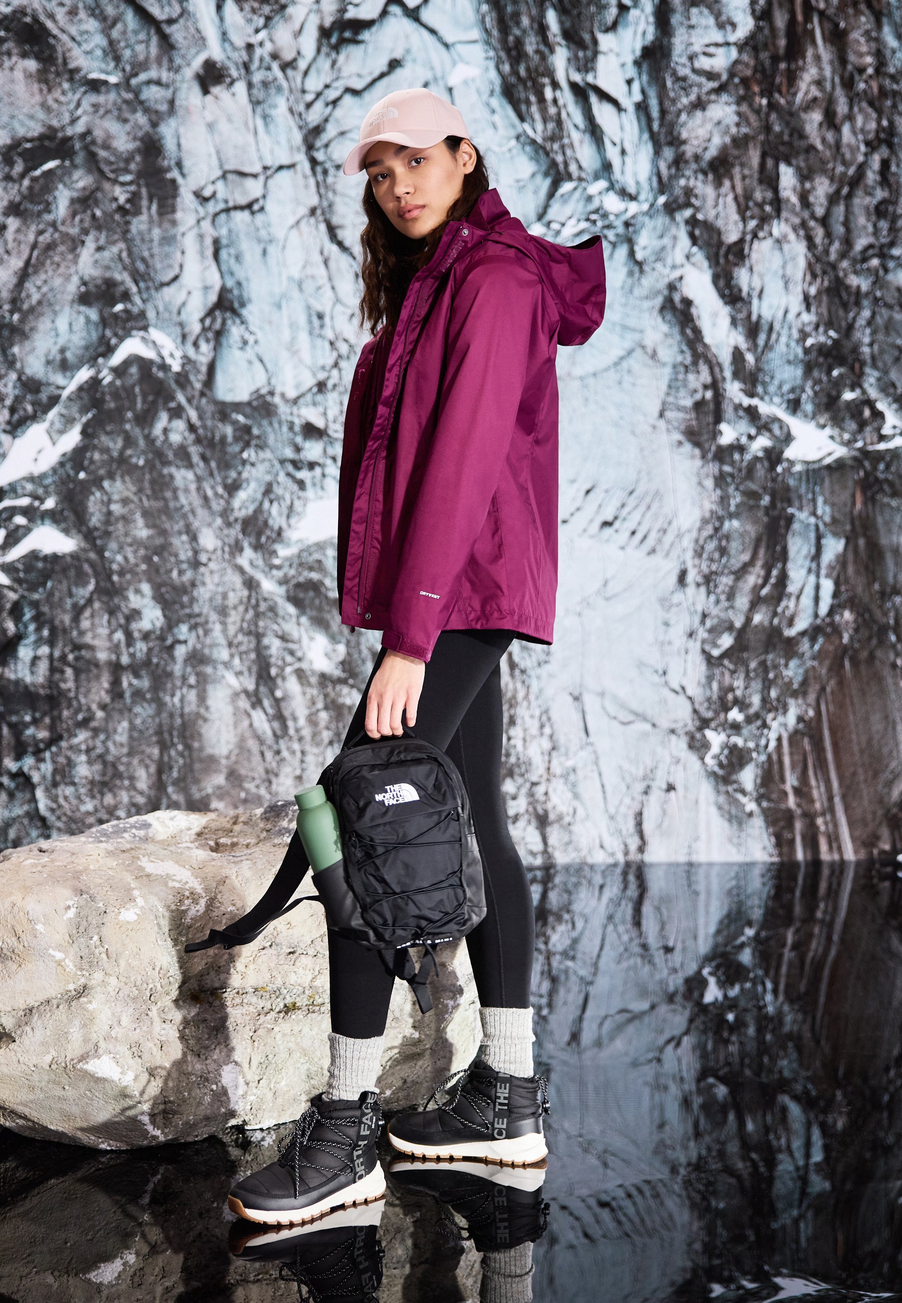 Bottes d'hiver The North Face THERMOBALL - NOIR/BLANC GARDENIA