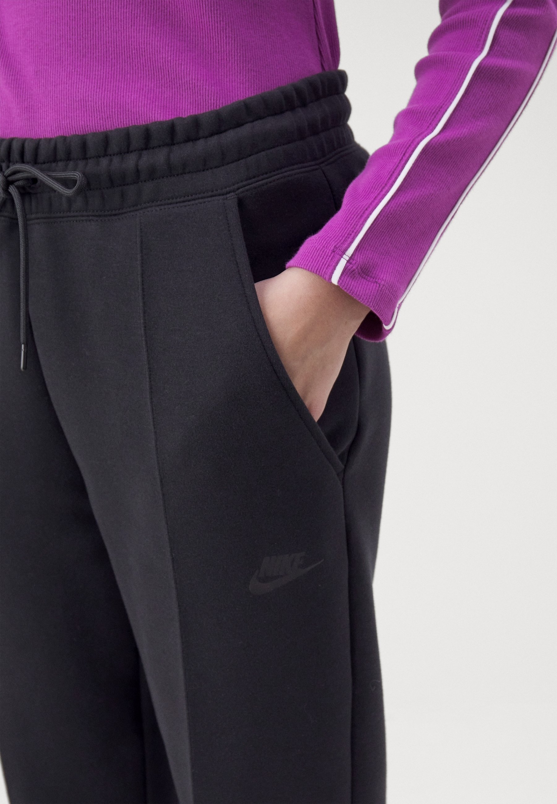 Nike Sportswear trainingsbroek - zwart
